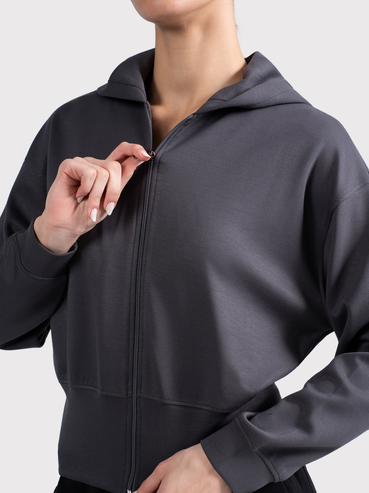 BREATHABLE ZIP-UP GREY
