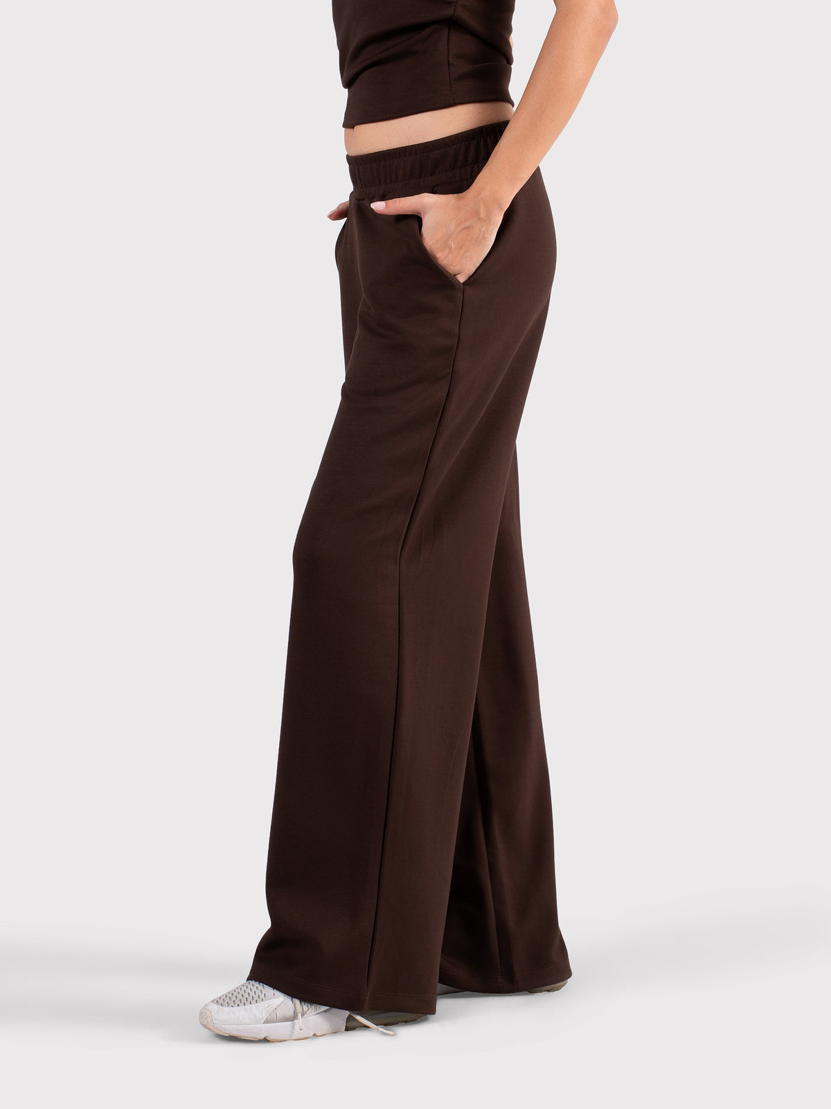 BREATHABLE WIDE LEG PANTS BROWN
