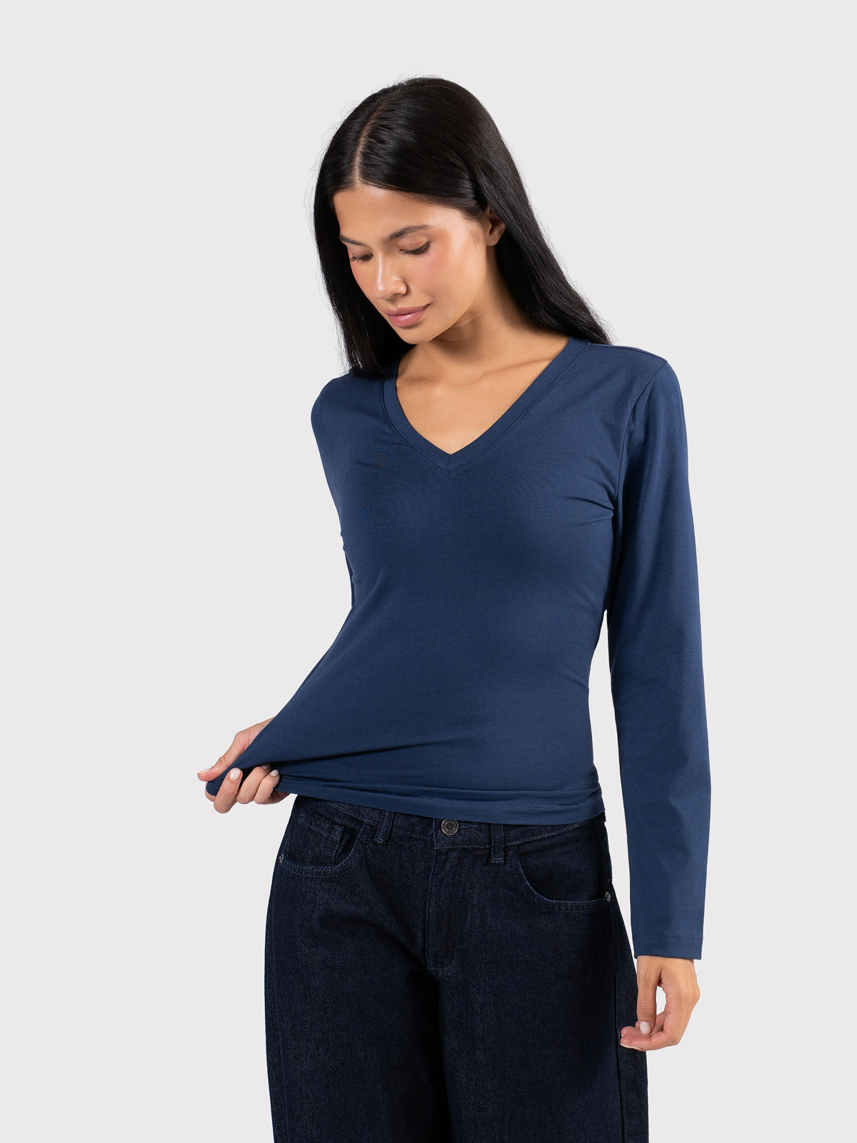 V-NECK LONG SLEEVE TOP NAVY