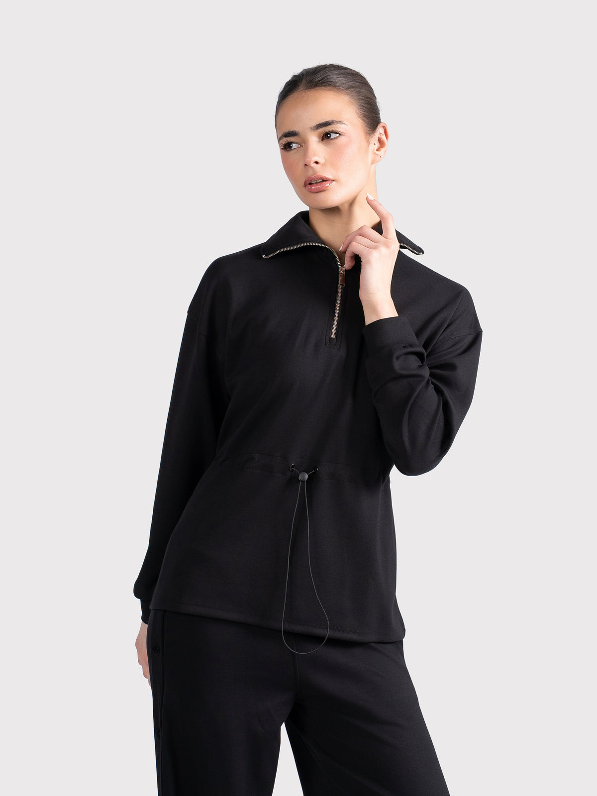 BREATHABLE CINCH SWEATER - BLACK