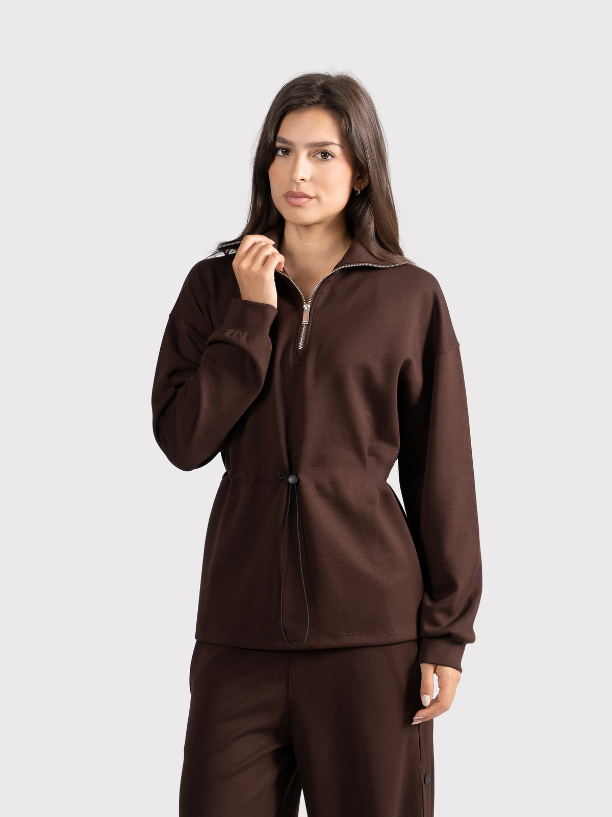 BREATHABLE CINCH SWEATER - BROWN