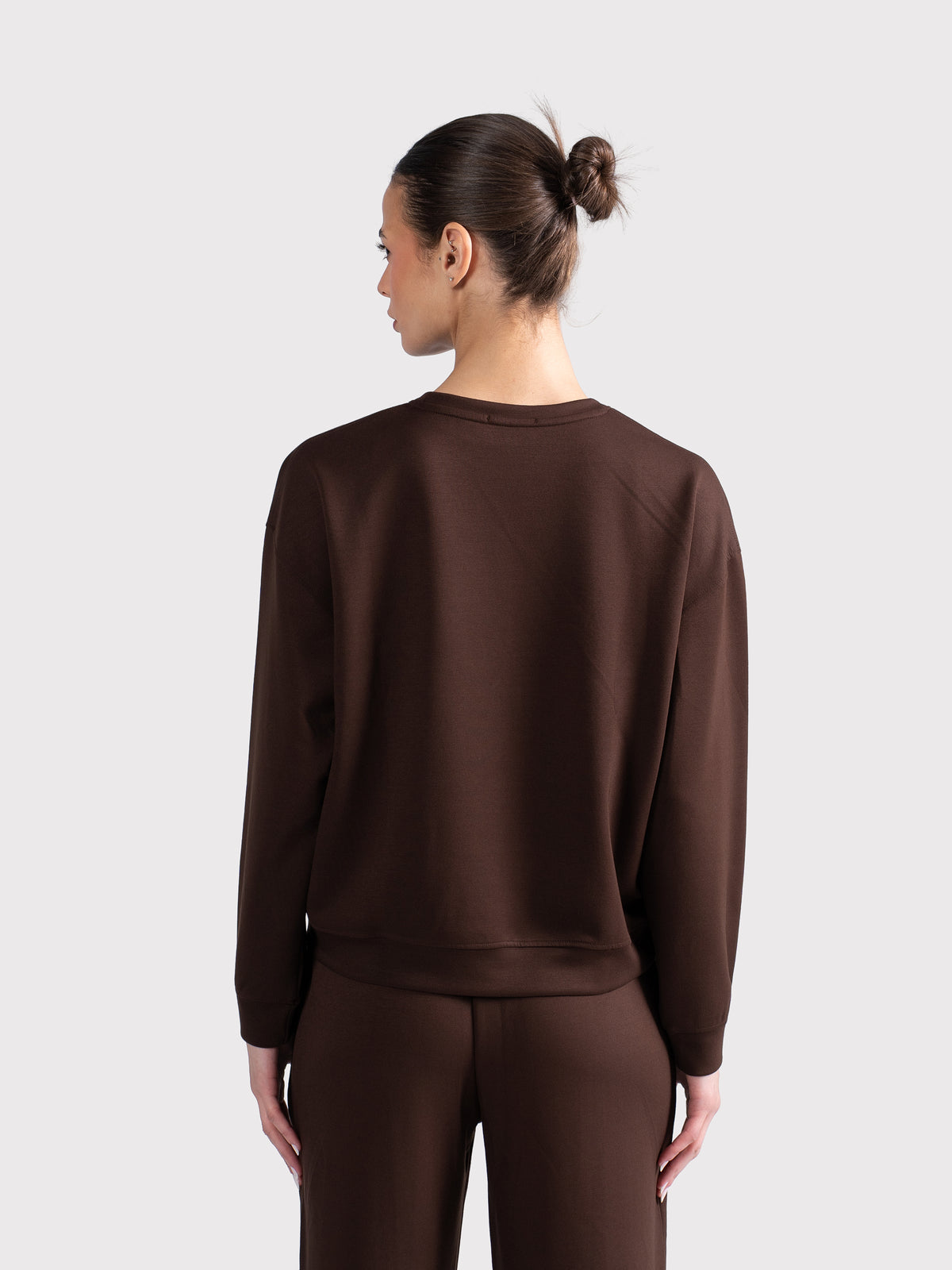 BREATHABLE CREWNECK BROWN