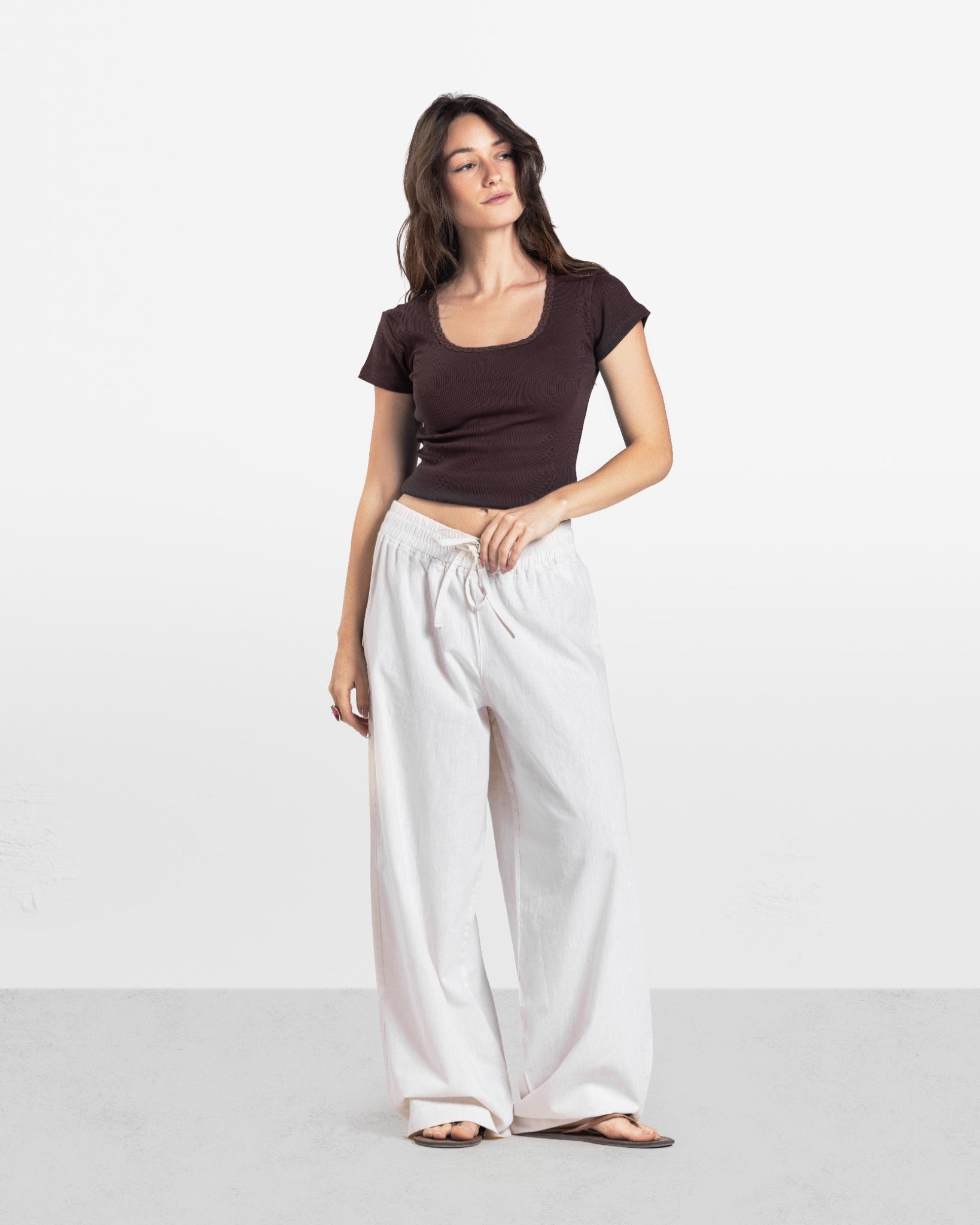LACE RIBBED SHORT SLEEVE TOP