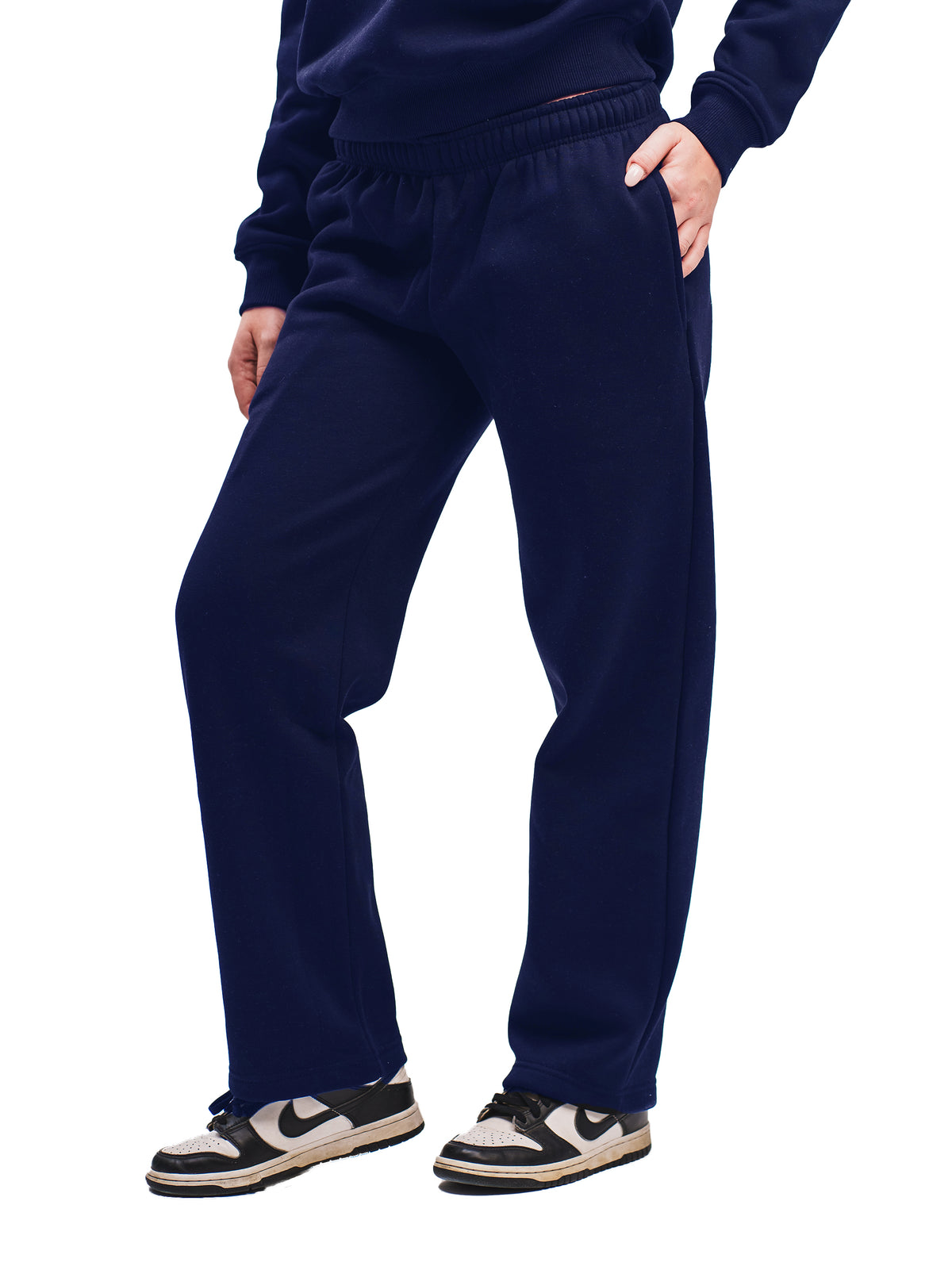 STRAIGHT LEG SWEATPANTS