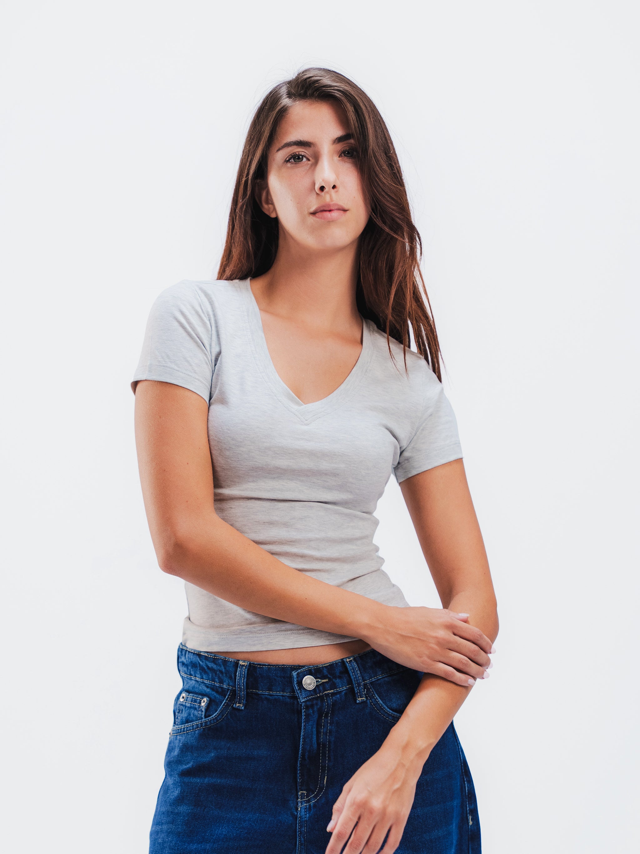 CLOUD GREY V-NECK SHORT SLEEVE TOP