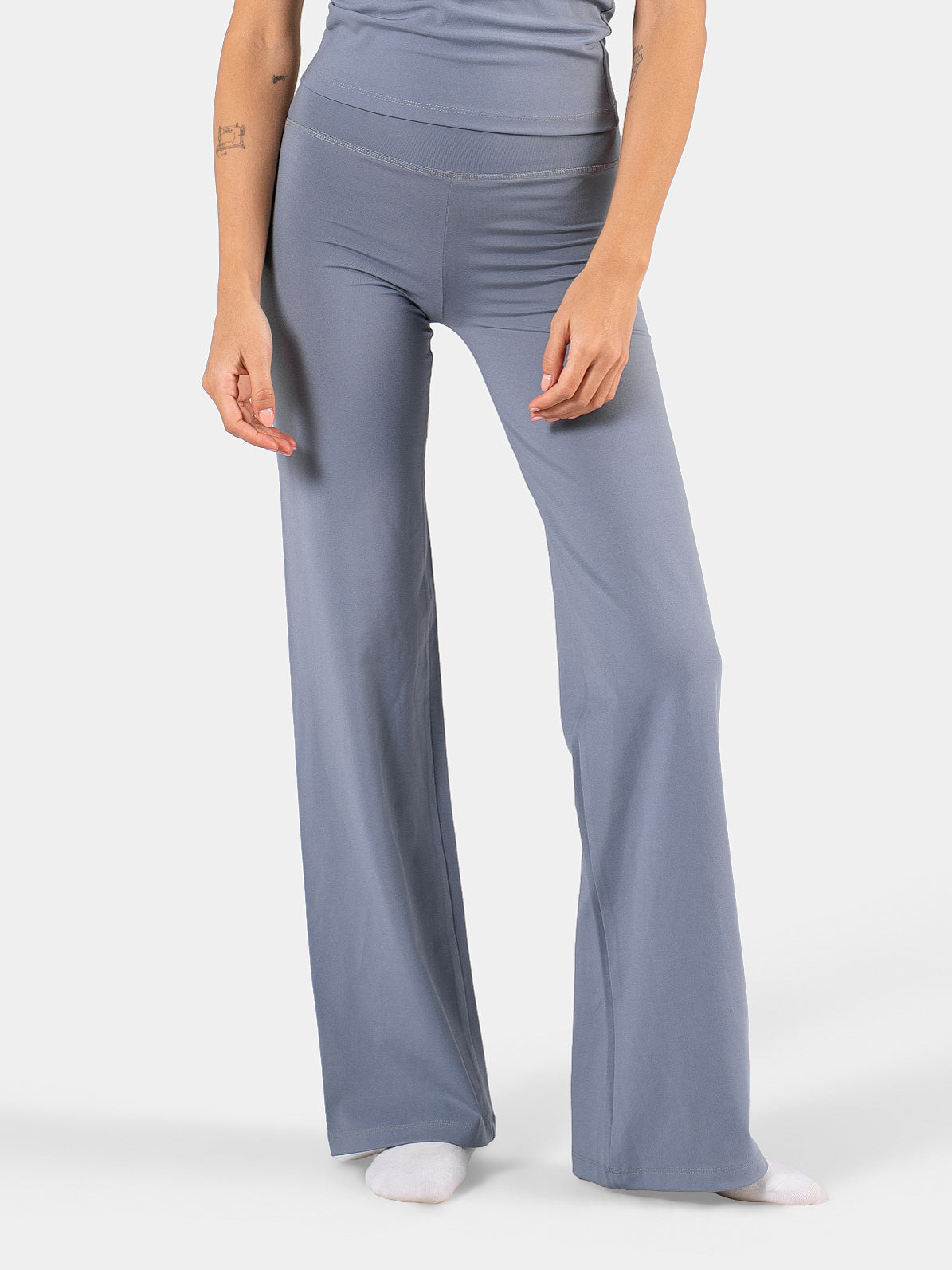 MOVE STRAIGHT LEG YOGA PANTS STEEL-BLUE 1