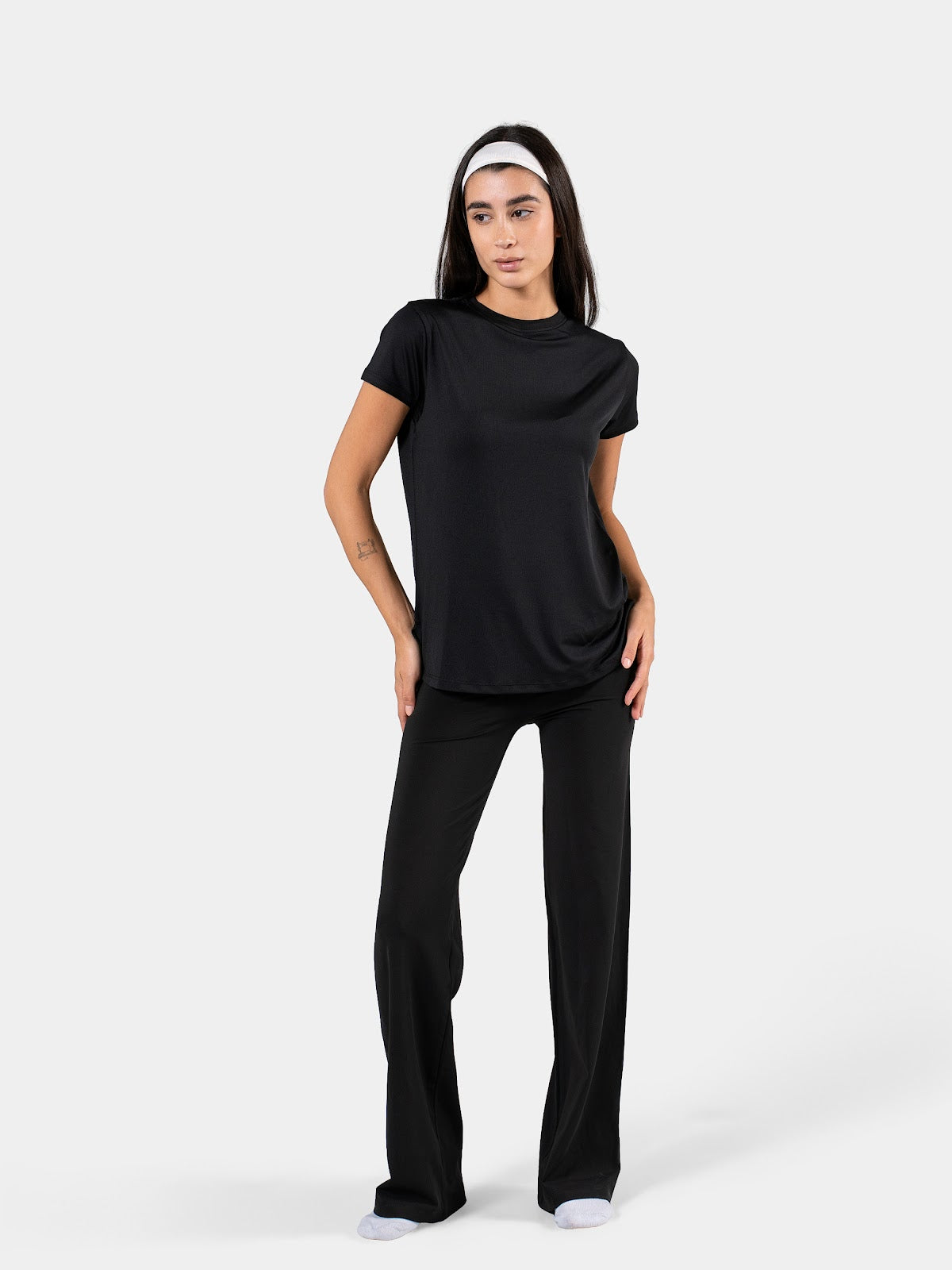 MOVE STRAIGHT LEG YOGA PANTS BLACK 5