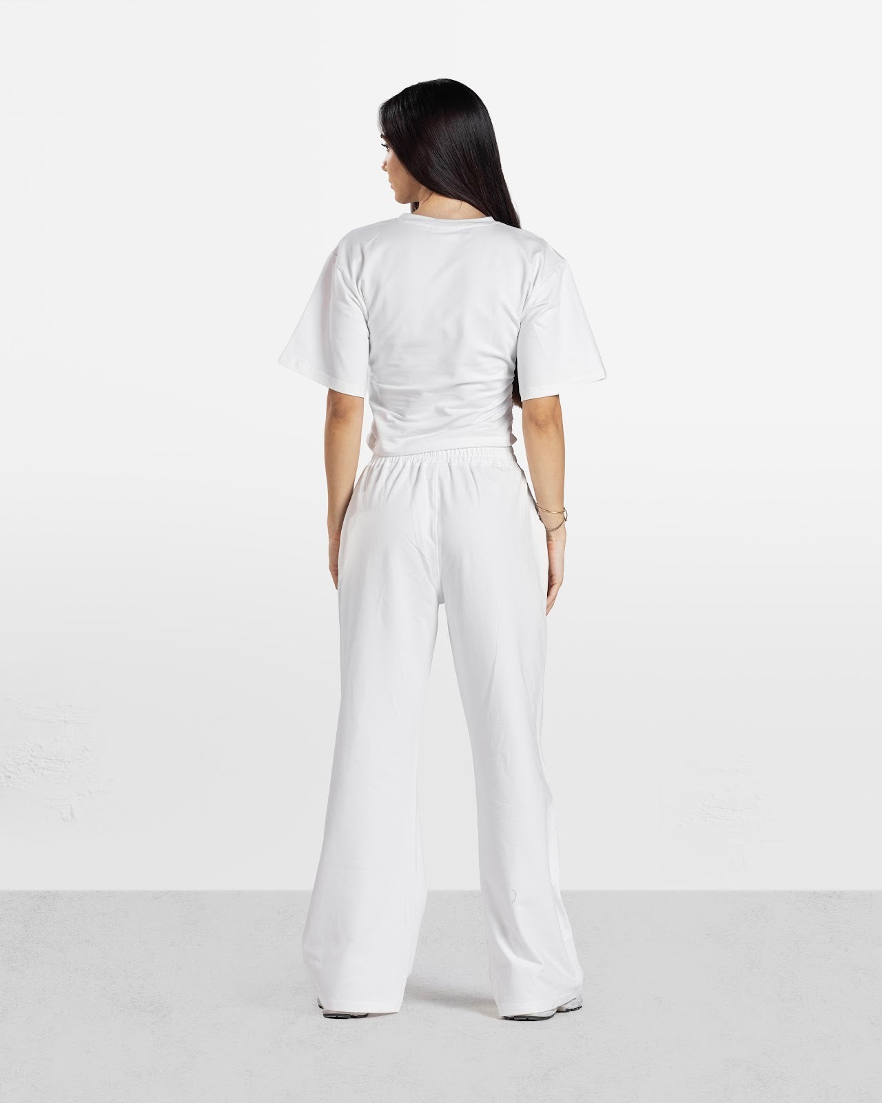CONTOUR TEE OFF WHITE 7