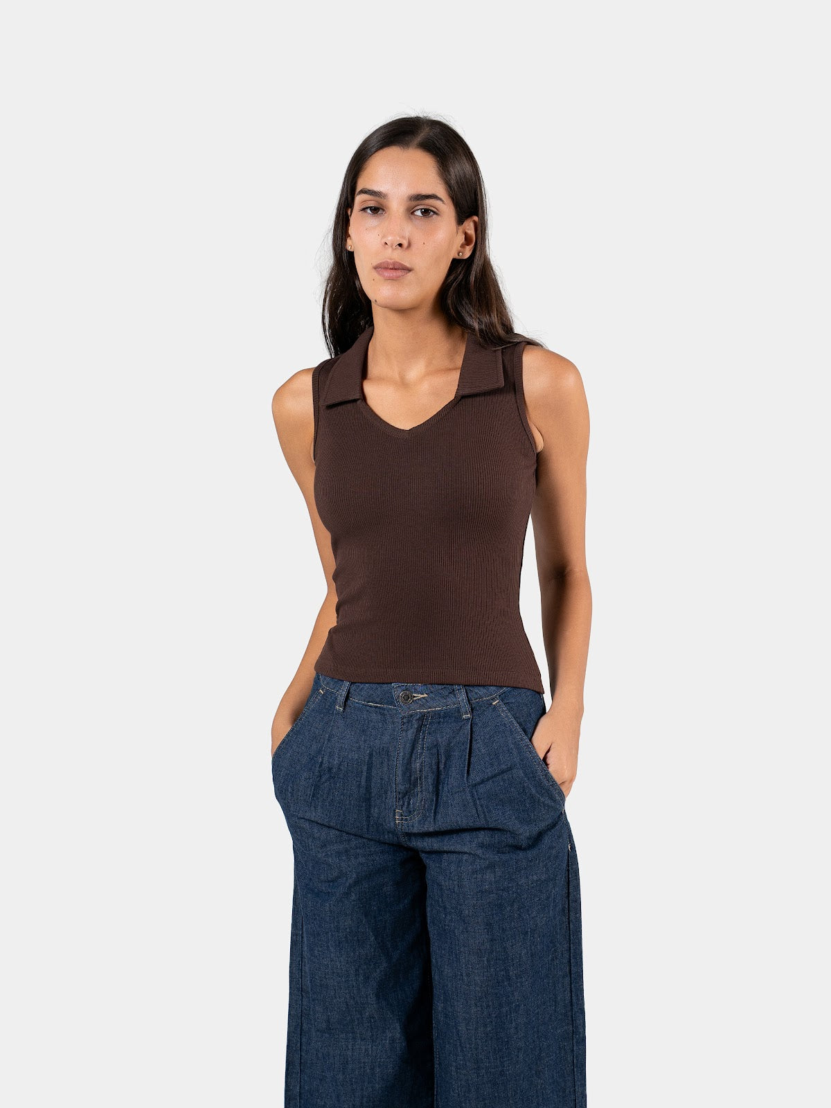 RIBBED COLLARED TANK TOP BROWN 1
