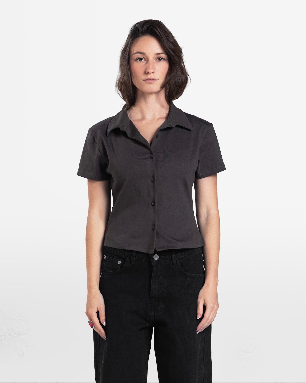 SHORT SLEEVE BUTTON DOWN SHIRT BROWN 1