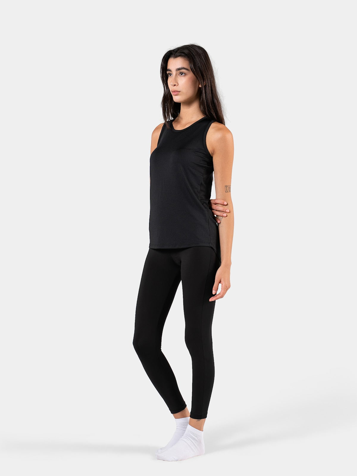 MOVE RACERBACK LOOSE TANK BLACK 4