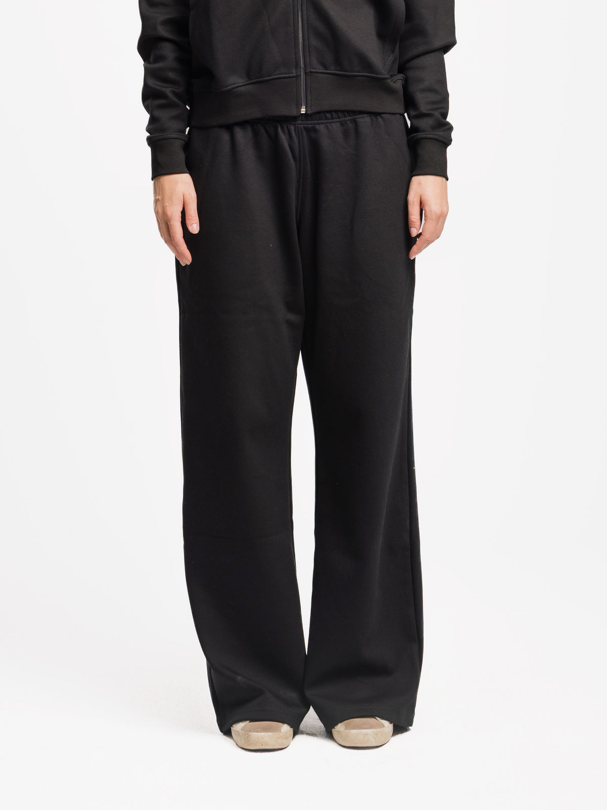 COMFORT+ STRAIGHT LEG SWEATPANTS