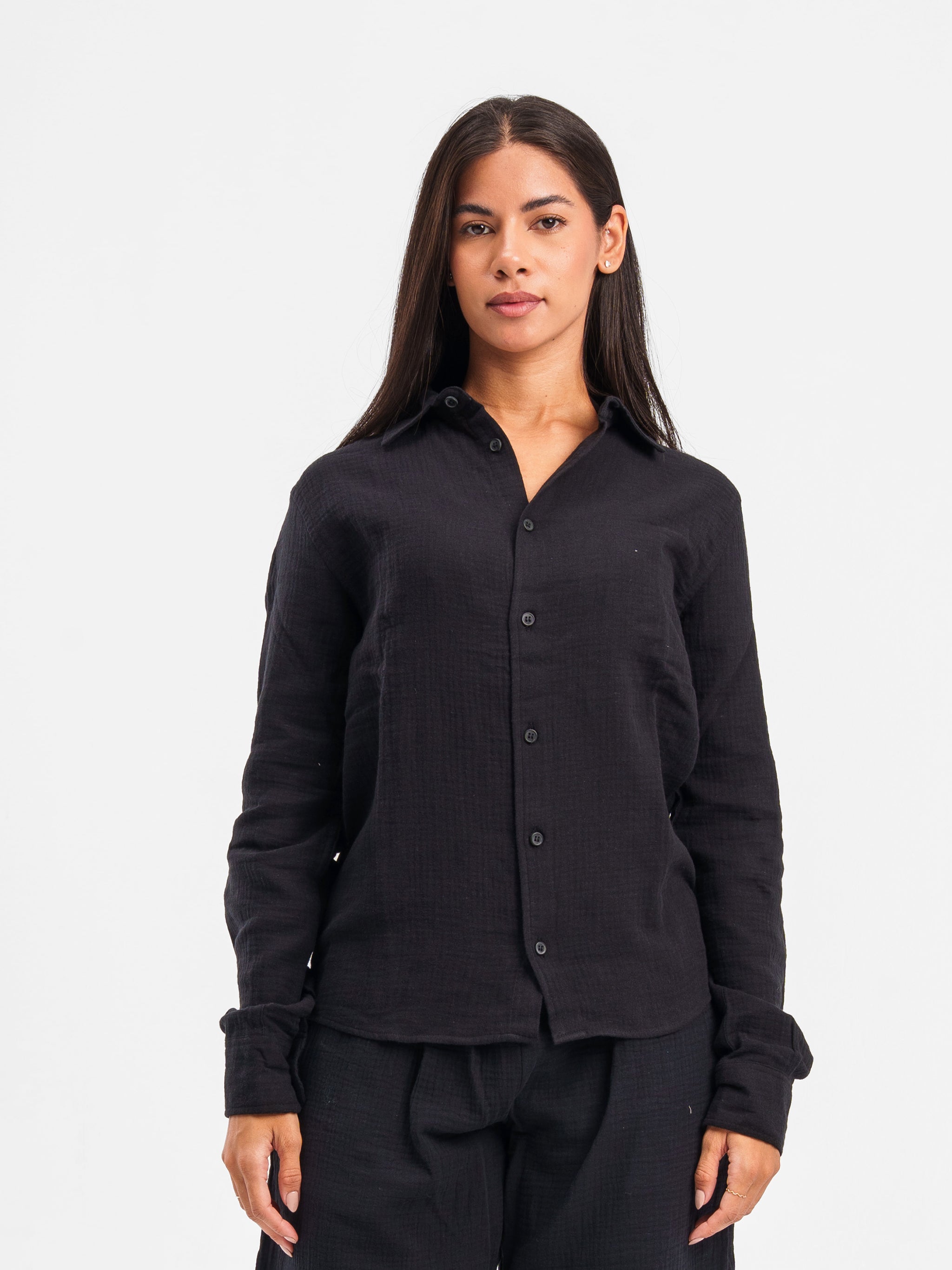 BLACK RIPPLED LINEN SHIRT