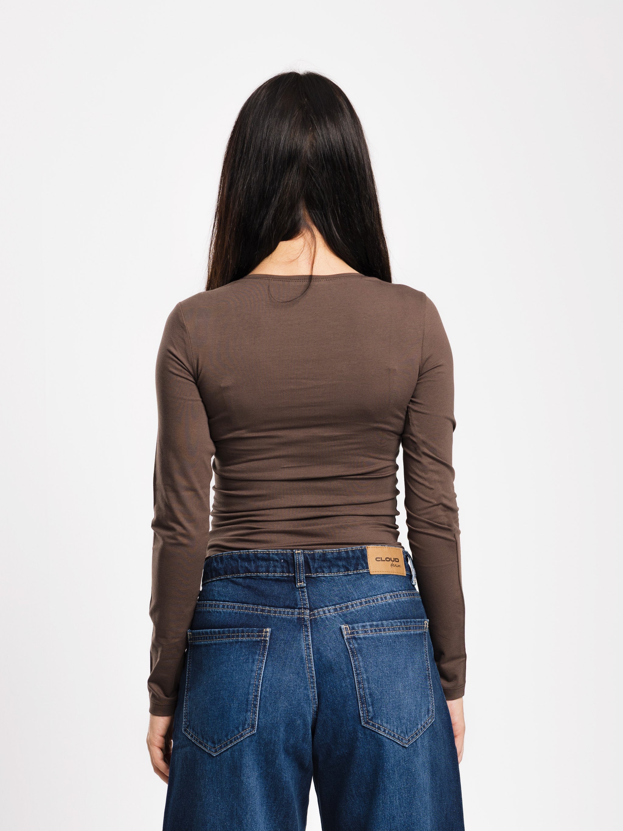 U-SHAPED LONG SLEEVE TOP