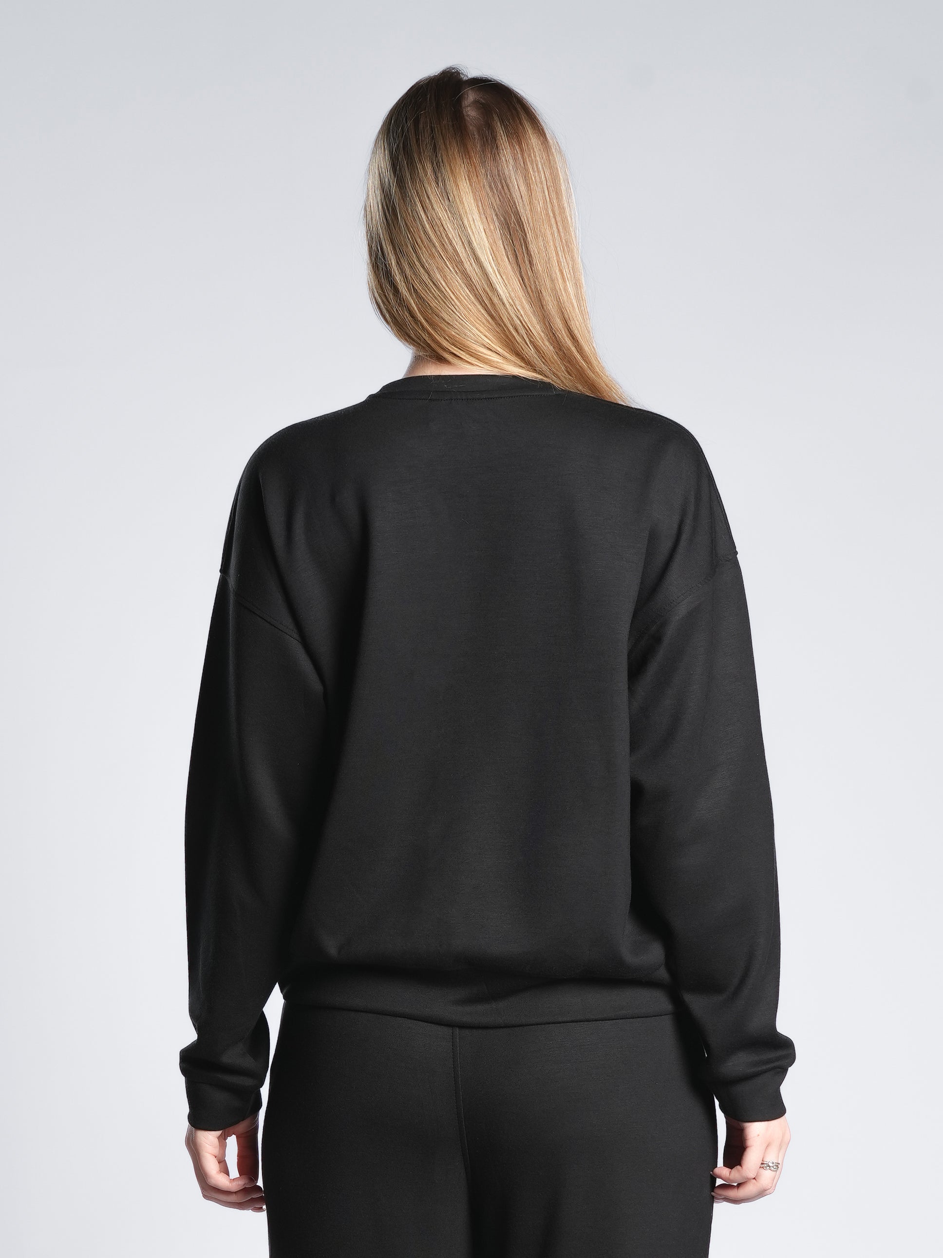 BREATHABLE COMFORTLUX CREWNECK