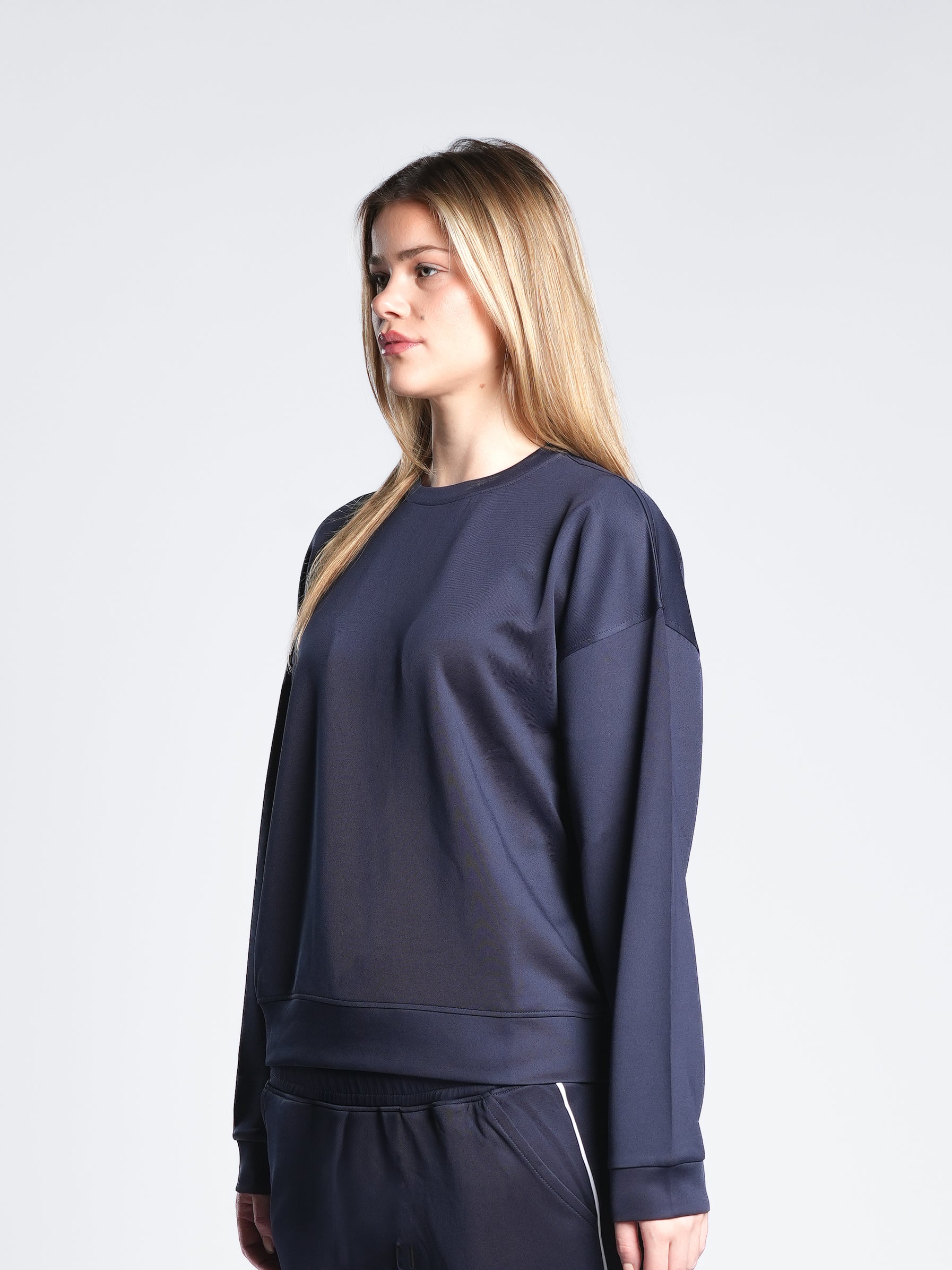 BREATHABLE COMFORTLUX CREWNECK