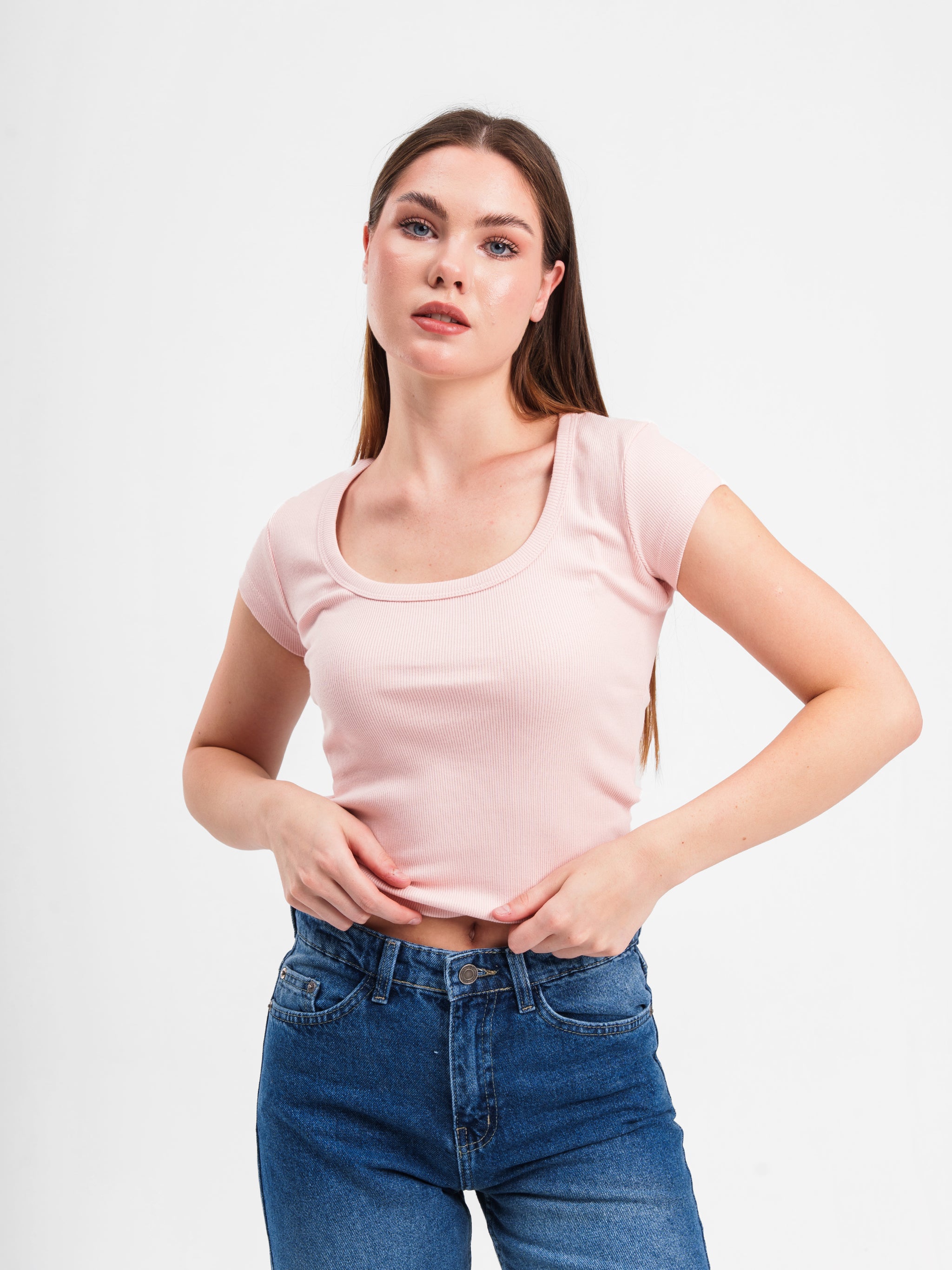 BABY PINK RIBBED U-SHAPED SHORT SLEEVE TOP
