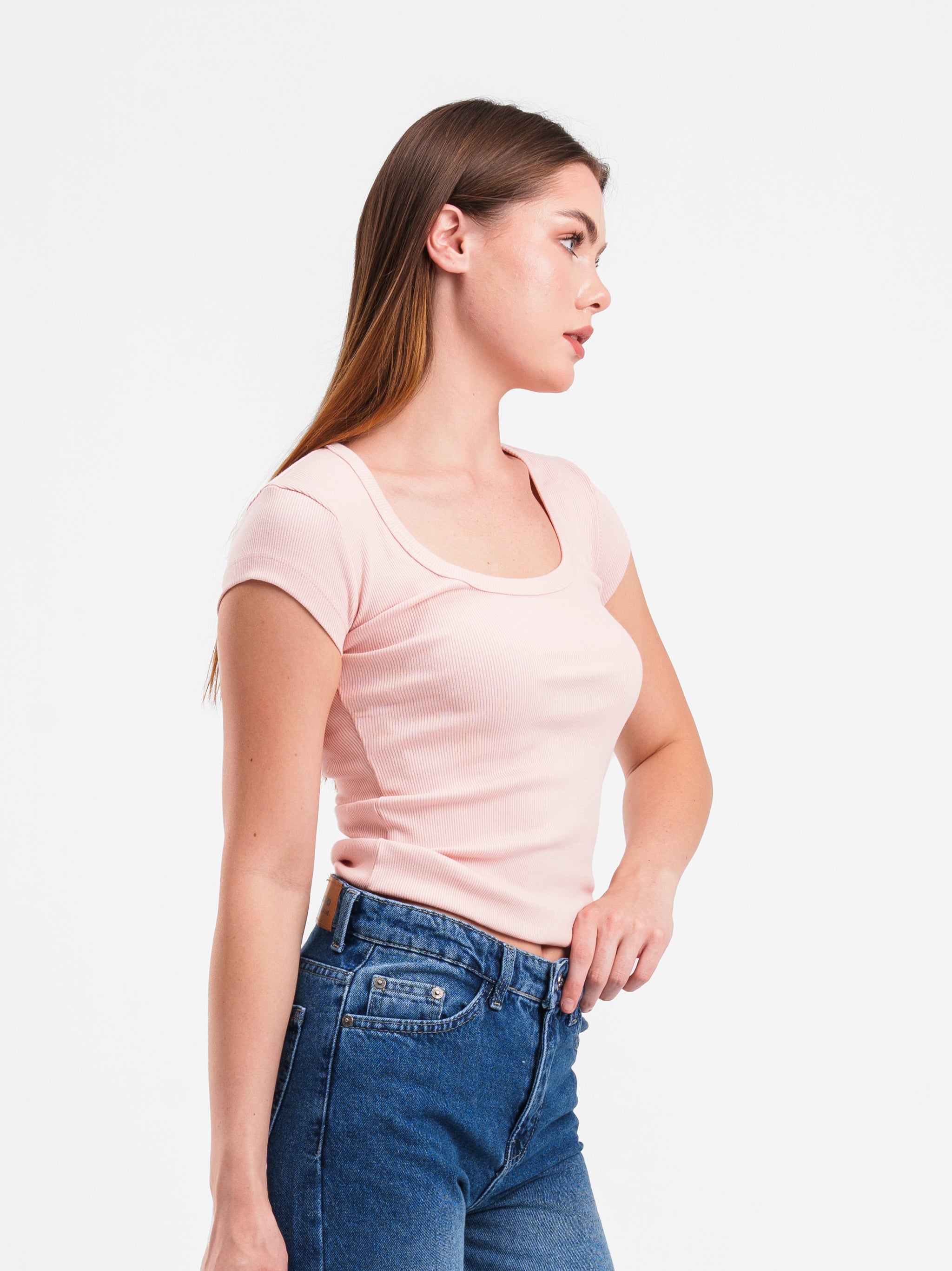 BABY PINK RIBBED U-SHAPED SHORT SLEEVE TOP
