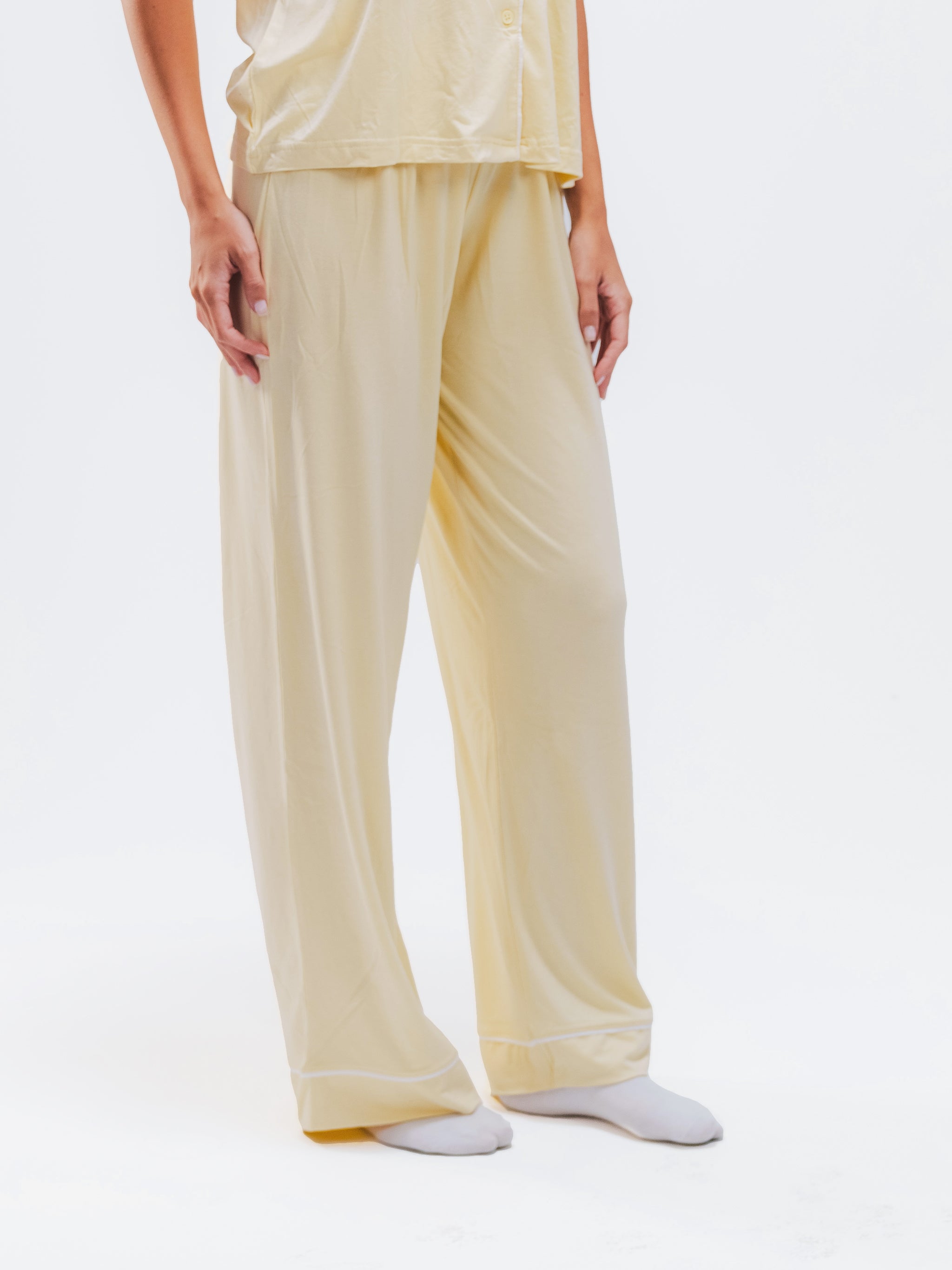 BUTTER YELLOW PIPED SHORT SLEEVE & PANTS SET
