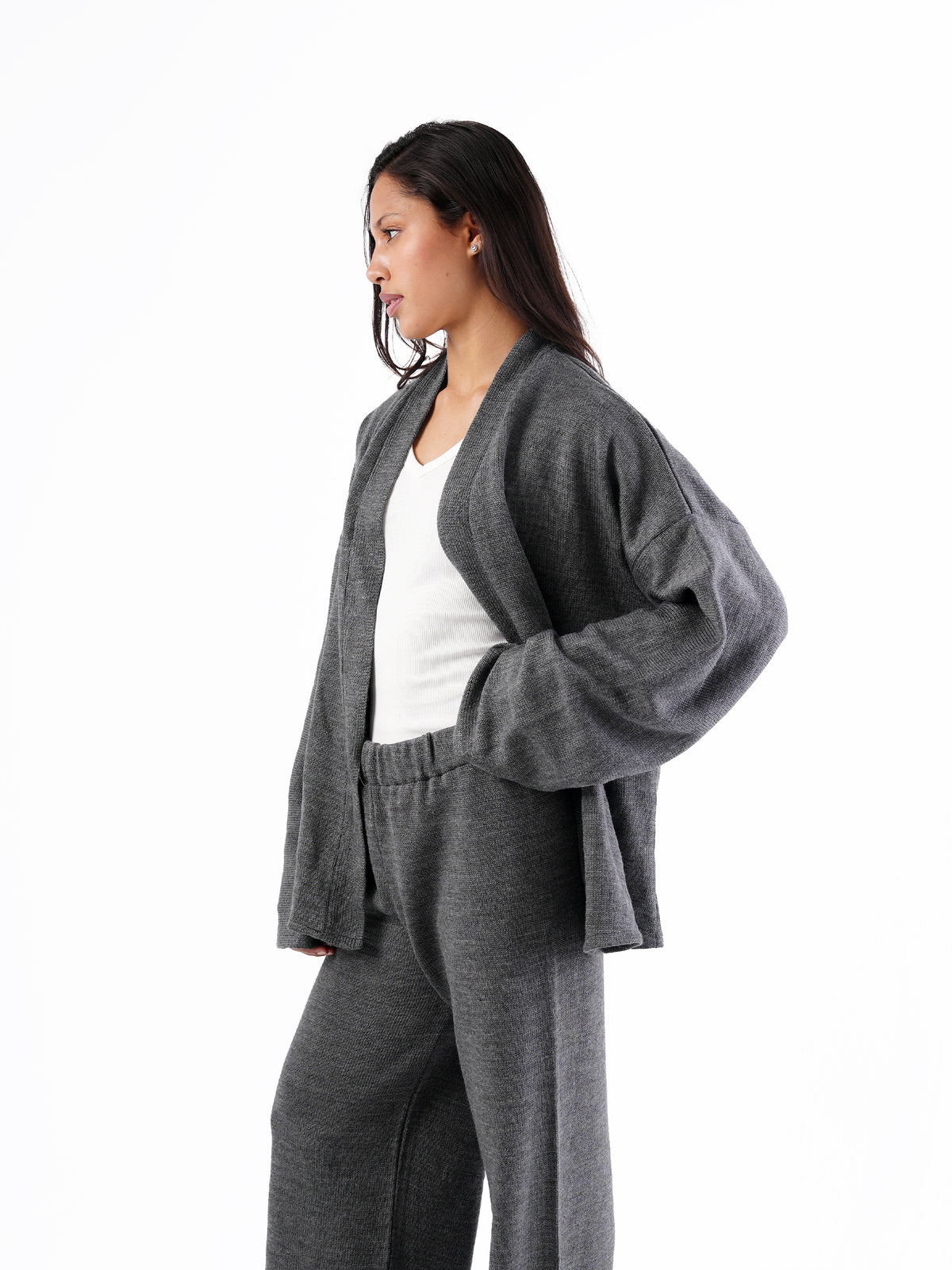 KNIT SHORT WRAP CARDIGAN