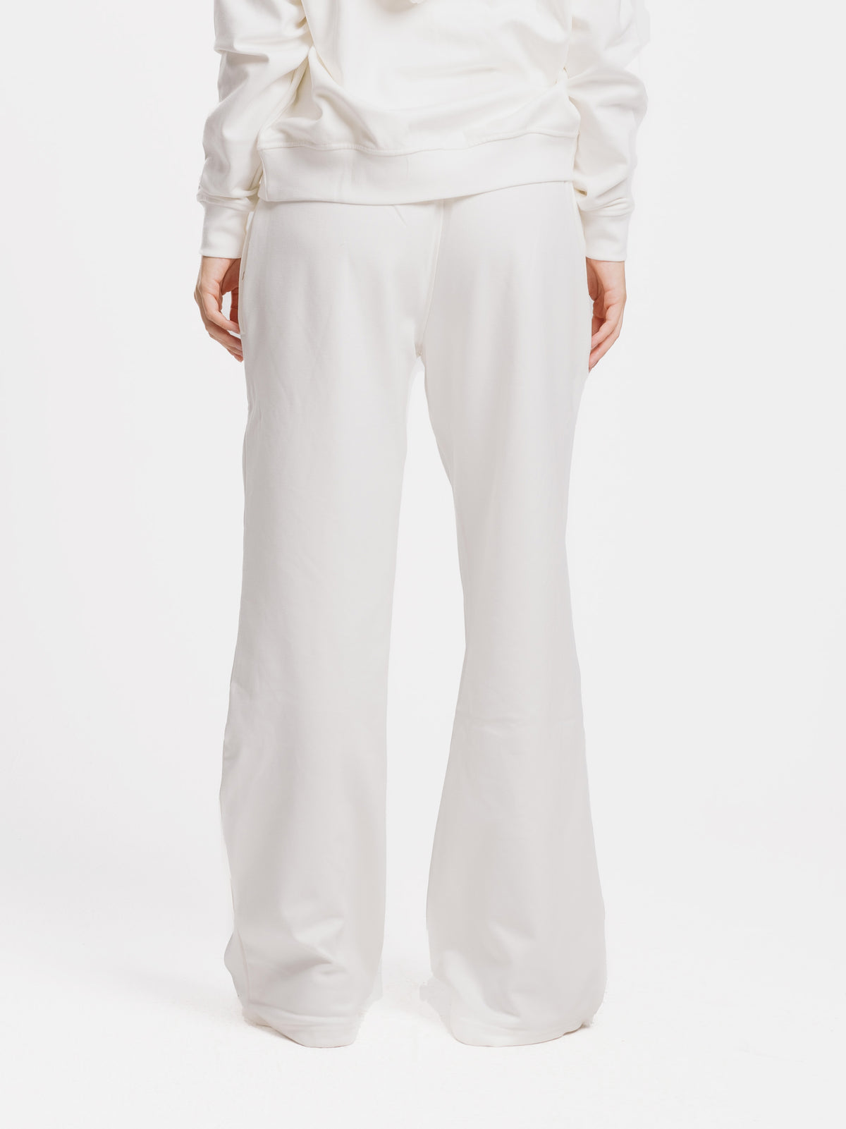 COMFORT+ STRAIGHT LEG SWEATPANTS