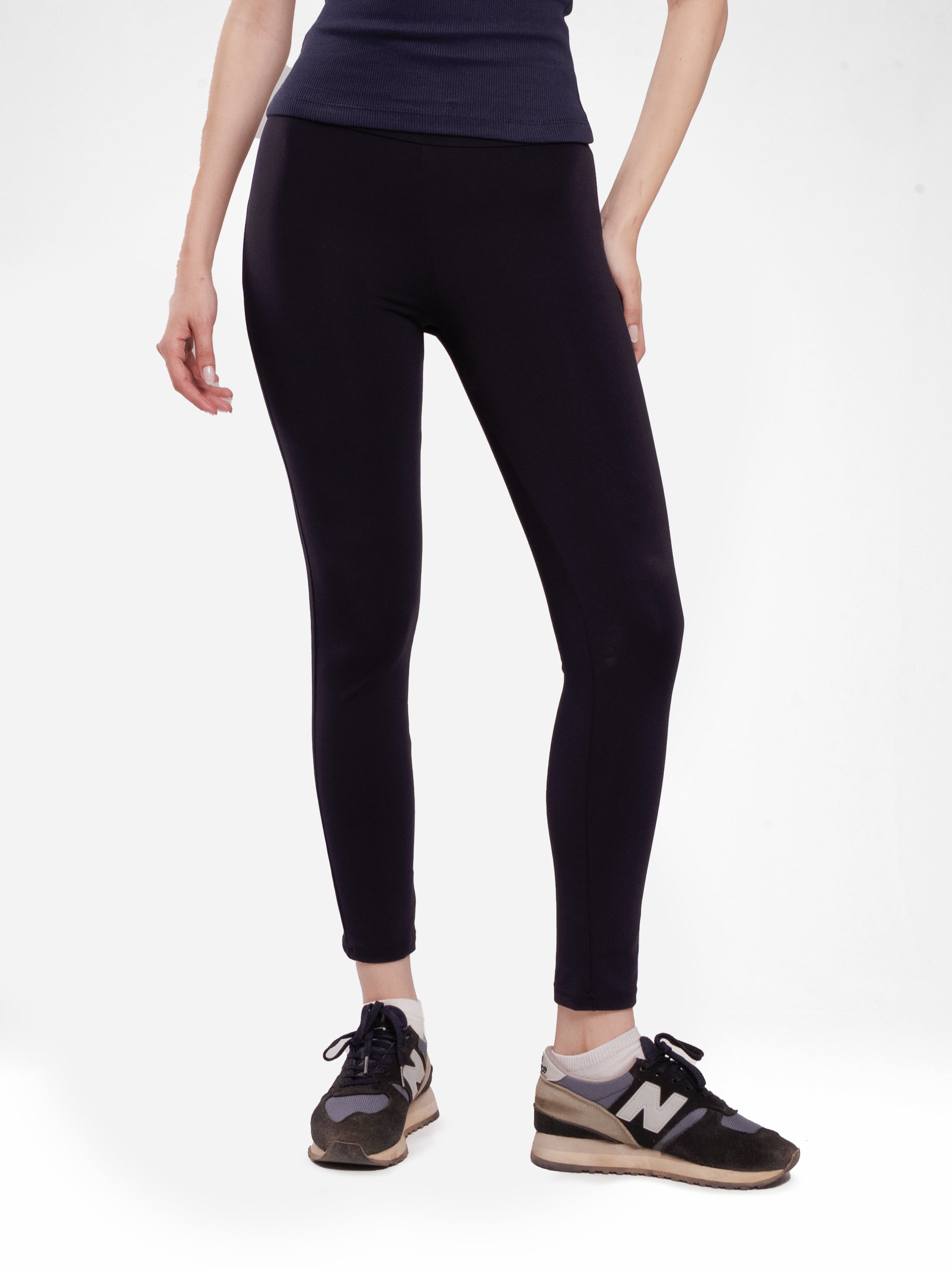 MIDNIGHT NAVY LEGGINGS