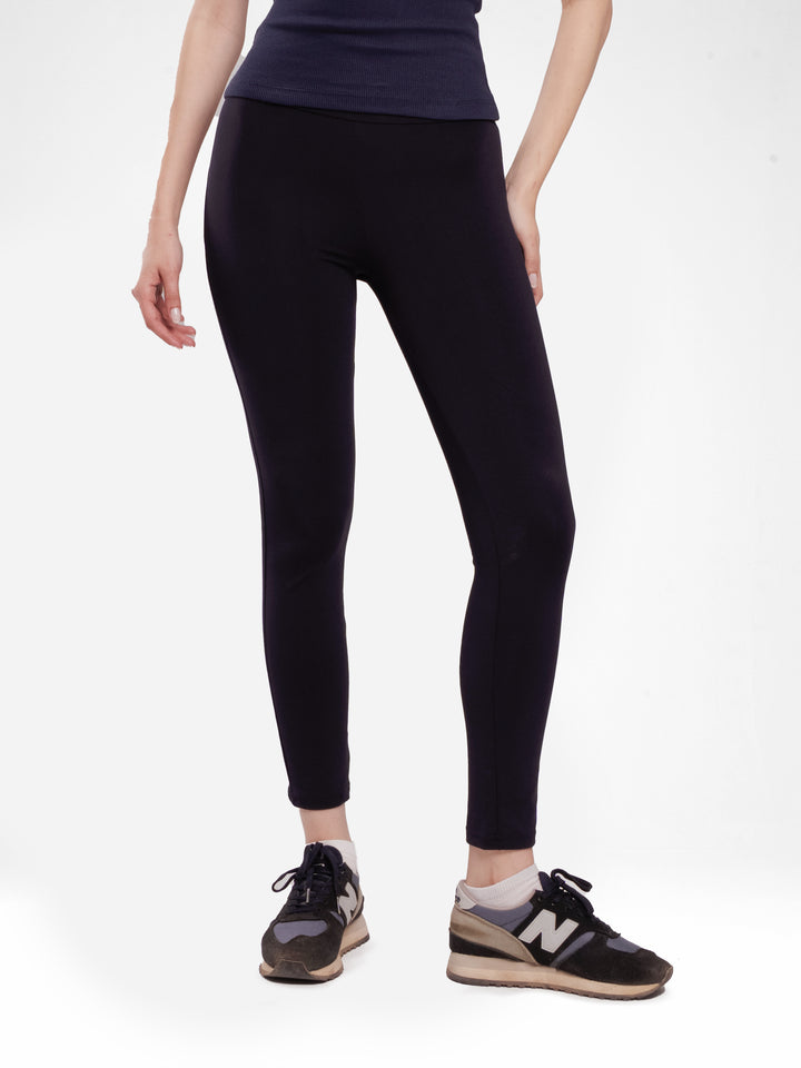MIDNIGHT NAVY LEGGINGS