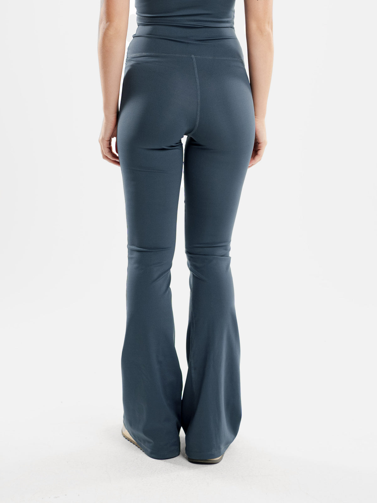 MOVE CROSSOVER YOGA PANTS