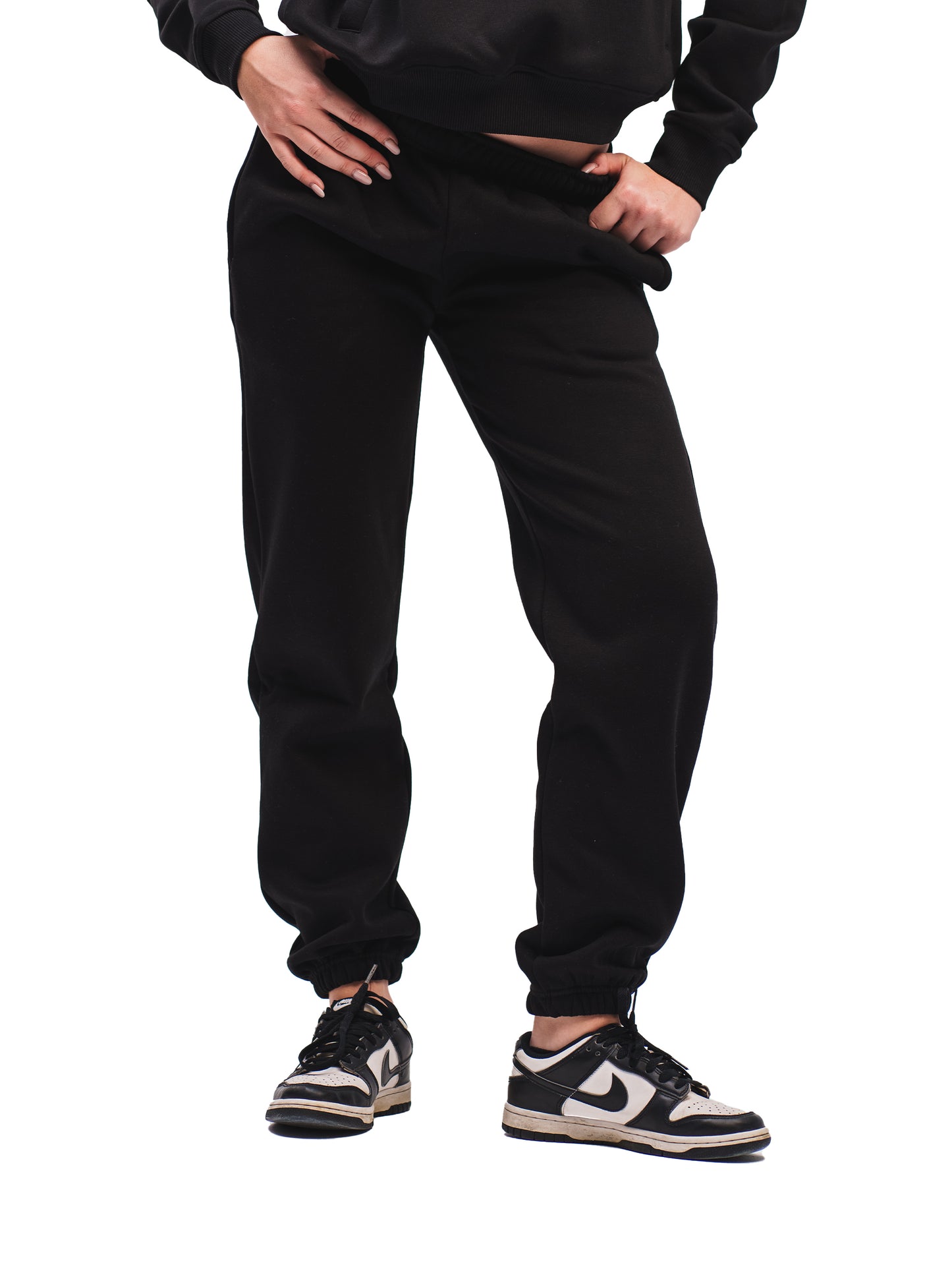 BLACK ELASTIC HEM SWEATPANTS