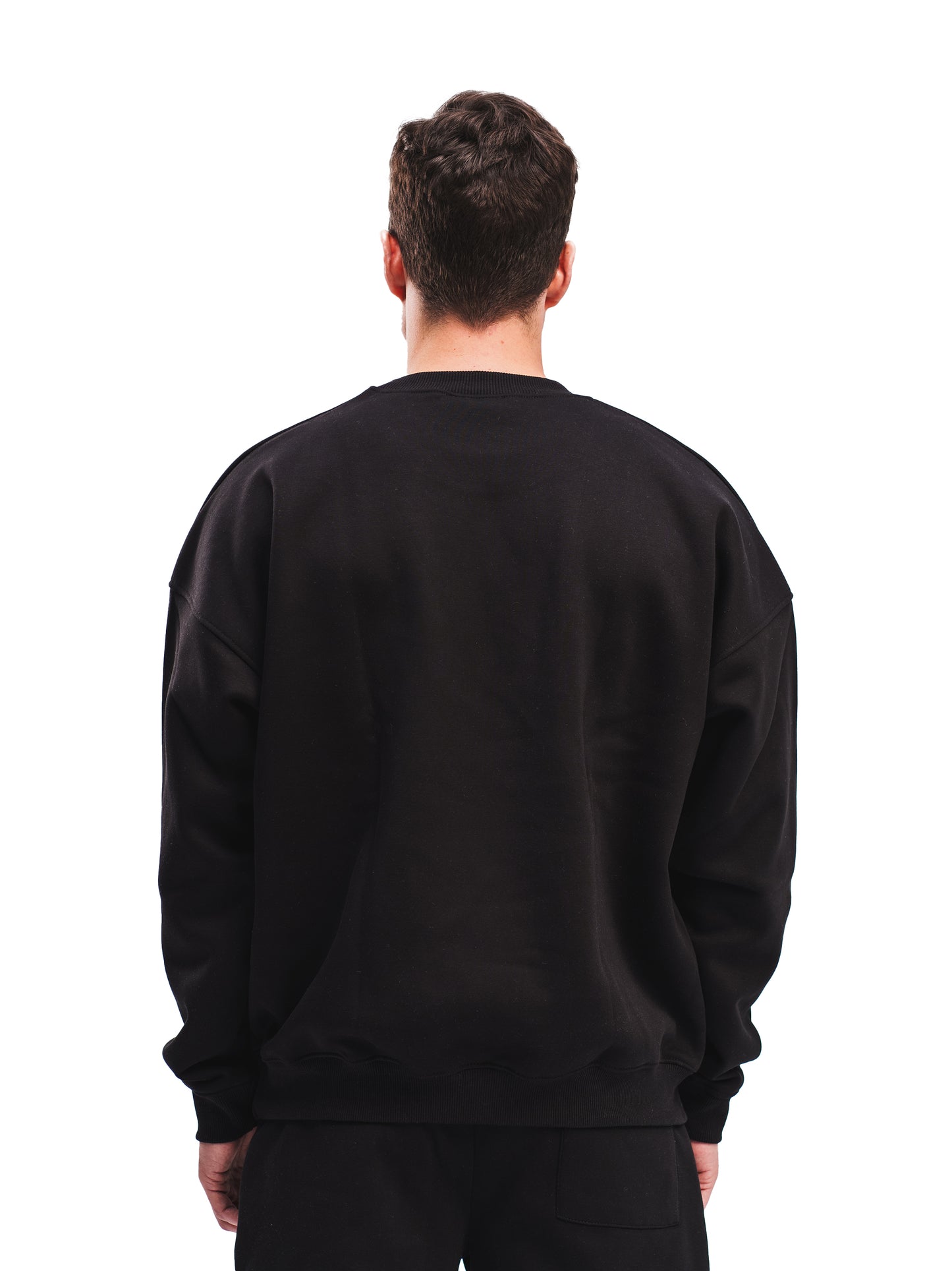 BLACK CREWNECK