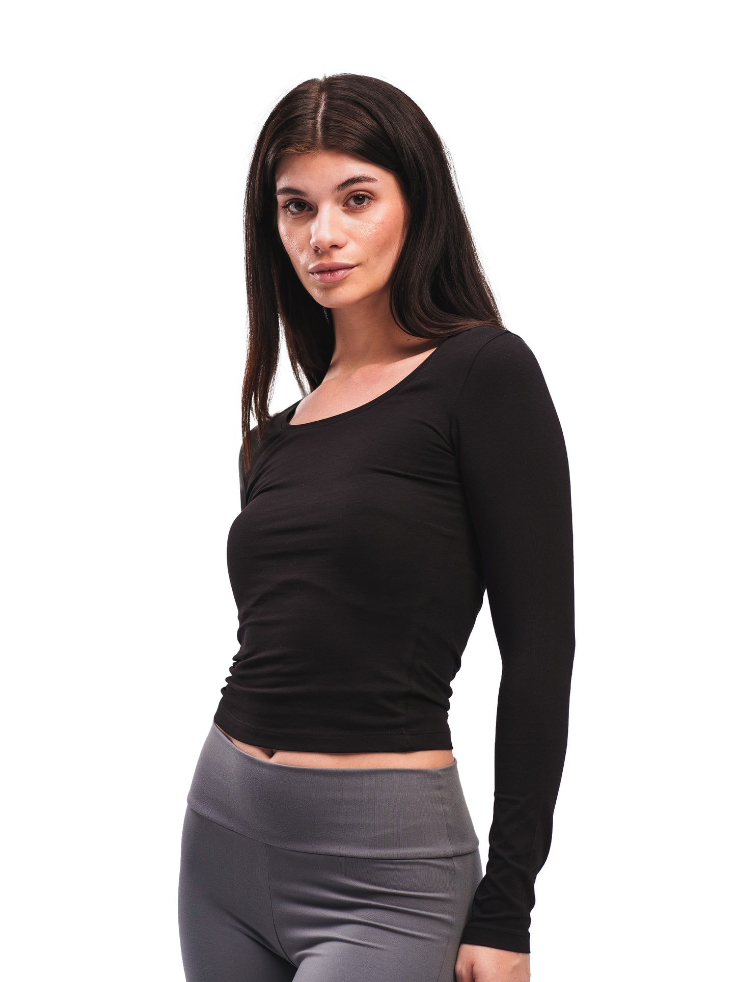 BLACK U-SHAPED LONG SLEEVE TOP