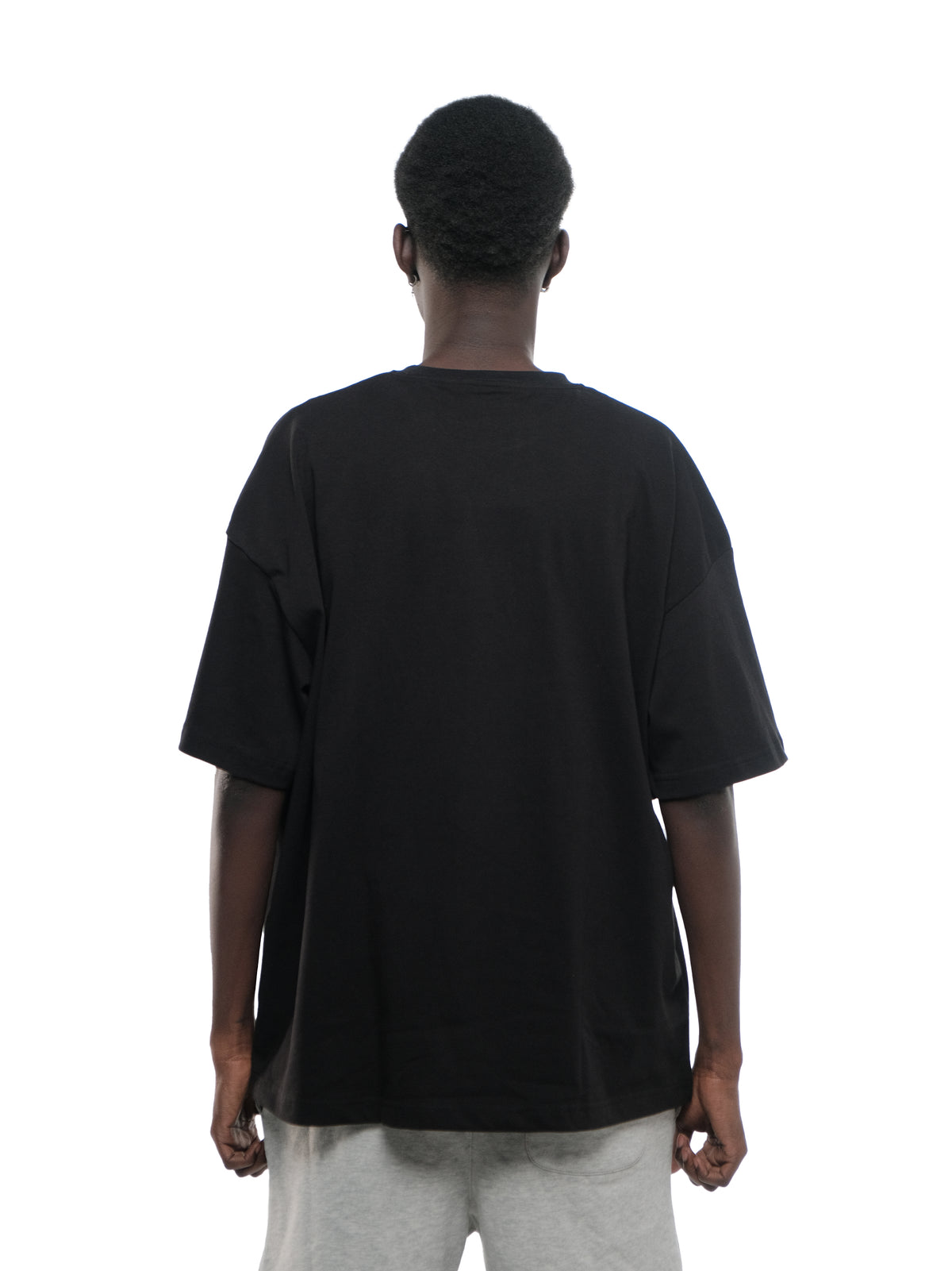 BASIC T-SHIRT