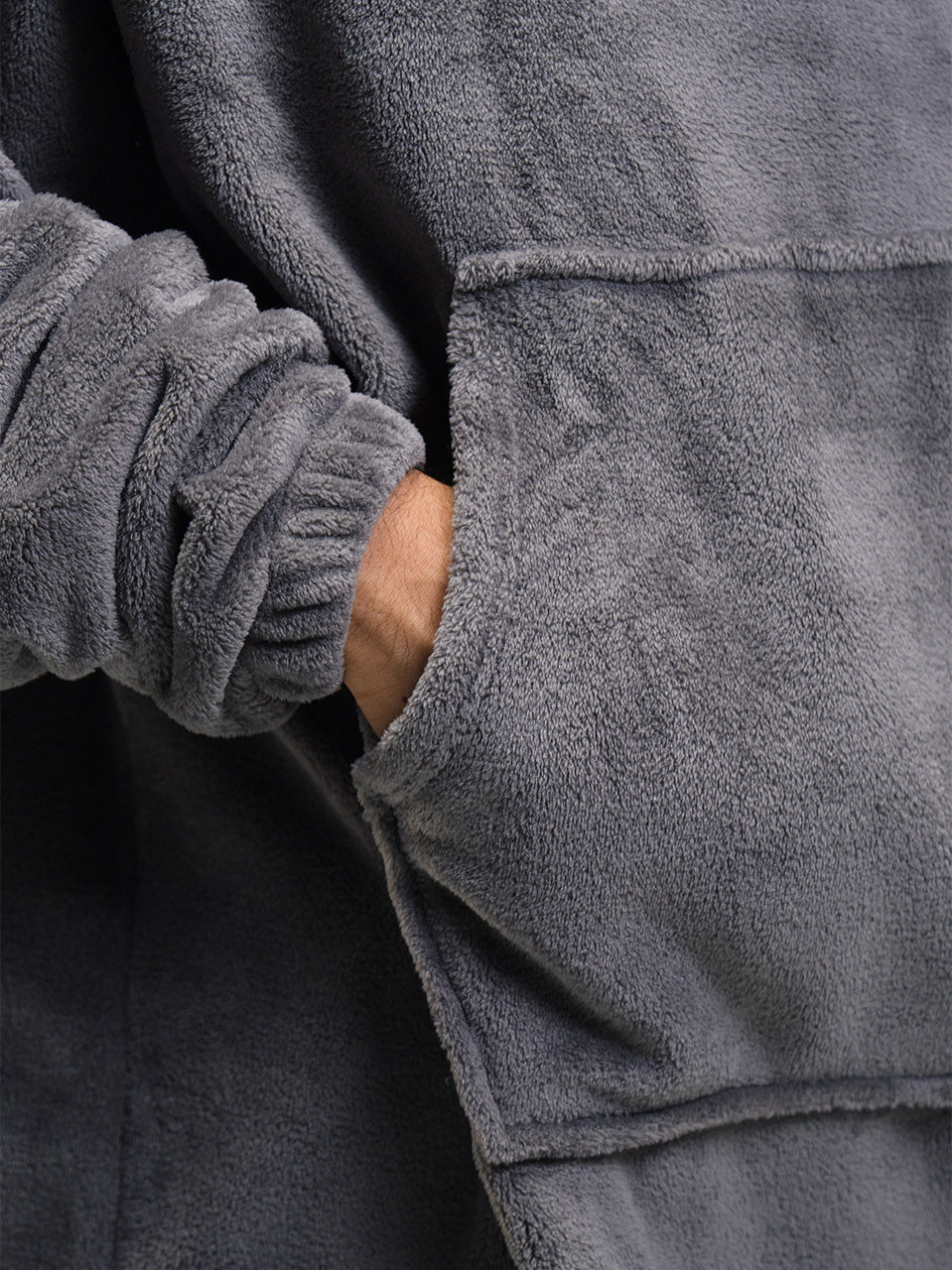 BLANKET HOODIE