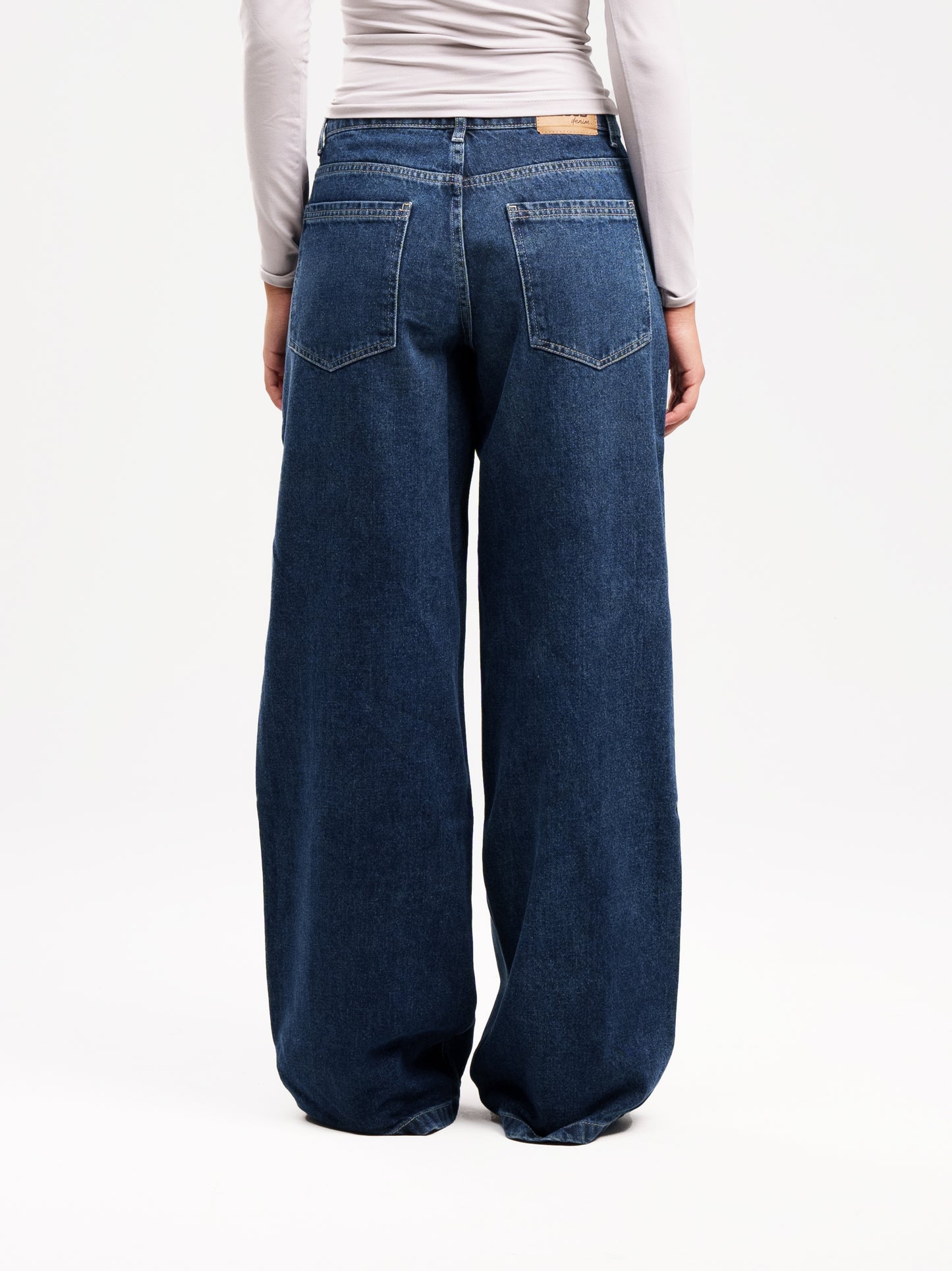 DARK BLUE BAGGY JEANS