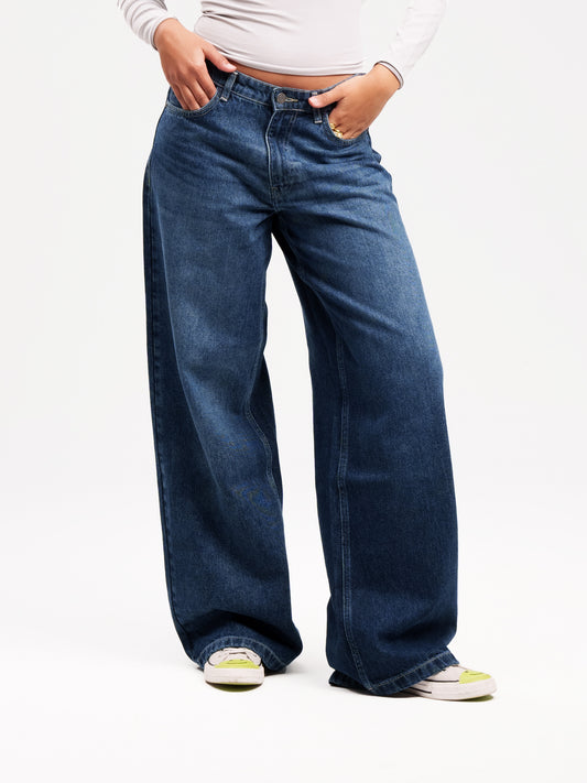 DARK BLUE BAGGY JEANS