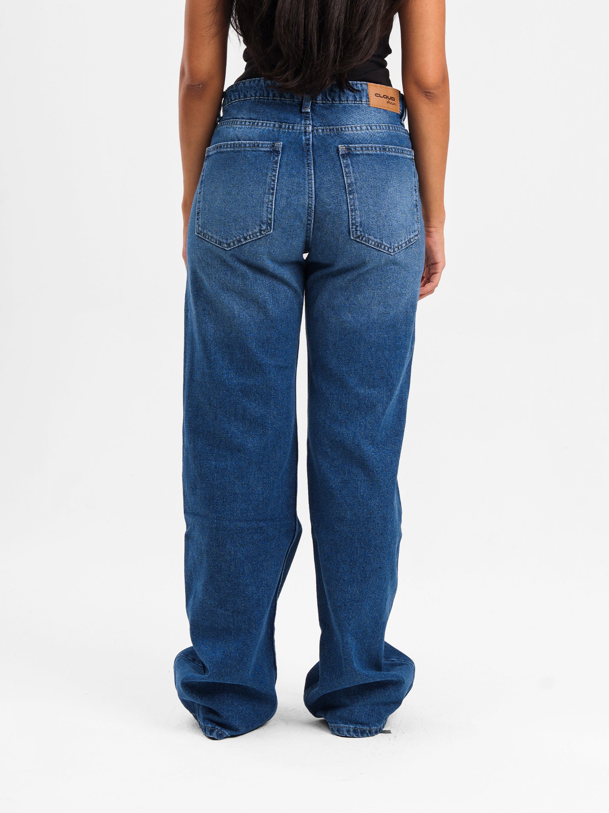 BLUE HIGH RISE JEANS