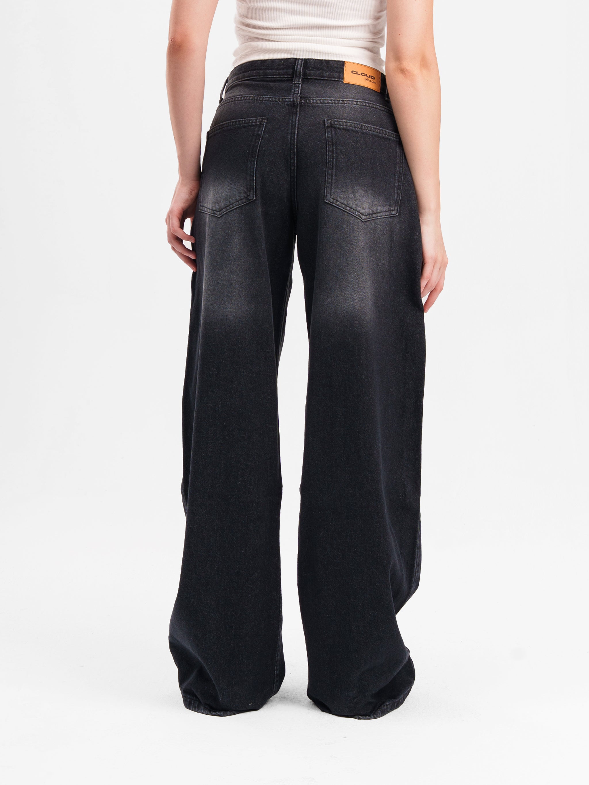 DARK GREY BAGGY JEANS