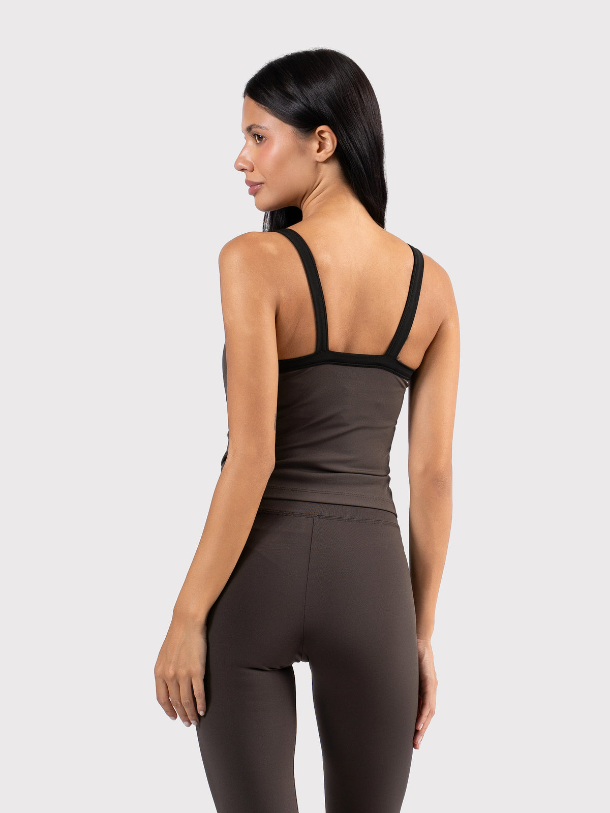BROWN 6