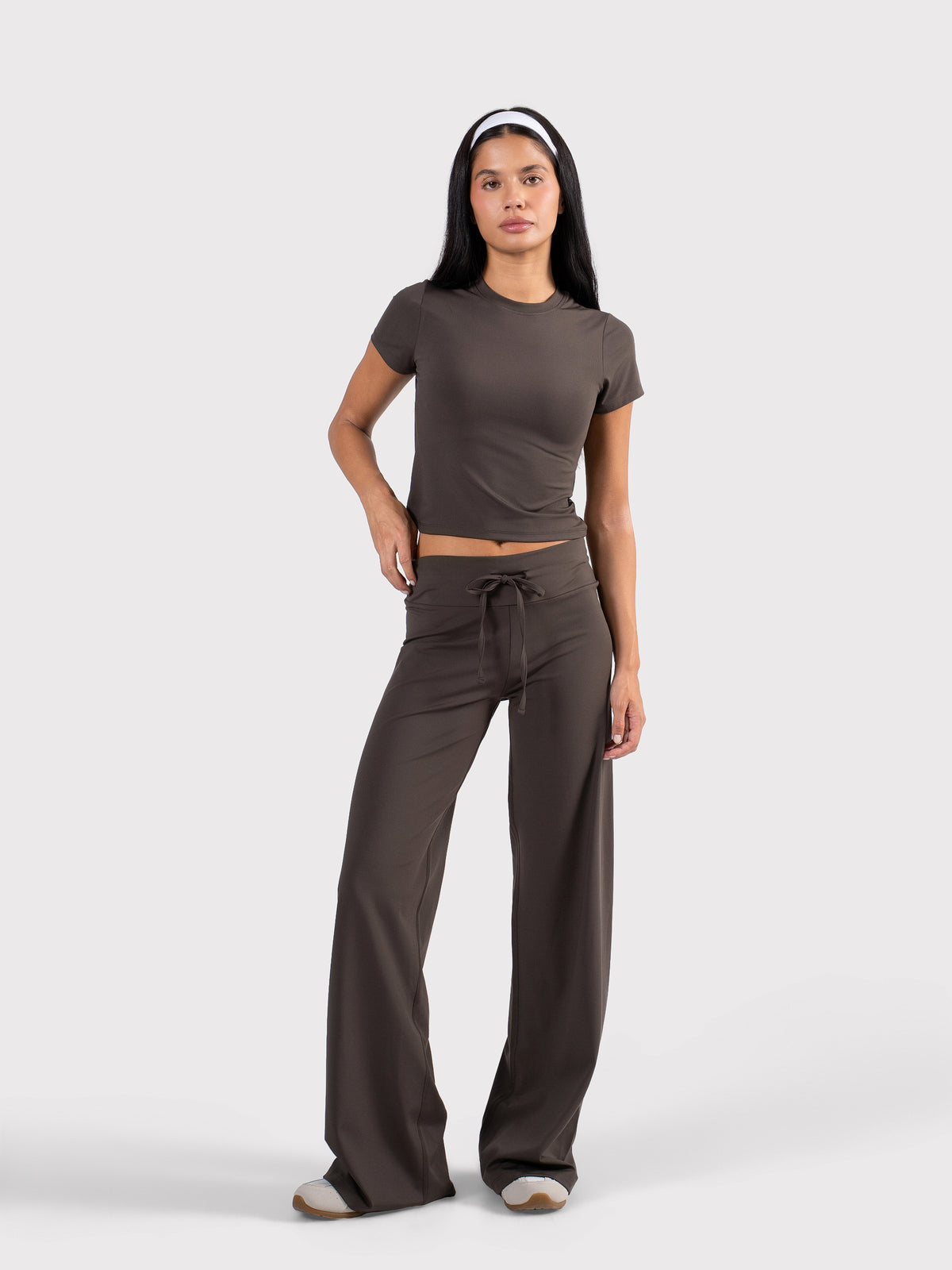 WIDE LEG DRAWSTRING MOVE PANTS BROWN