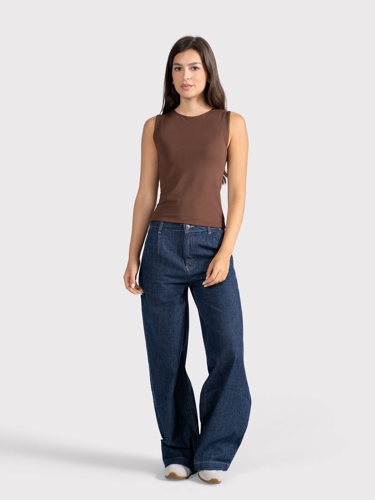MICROFIBER CREWNECK TANK TOP BROWN