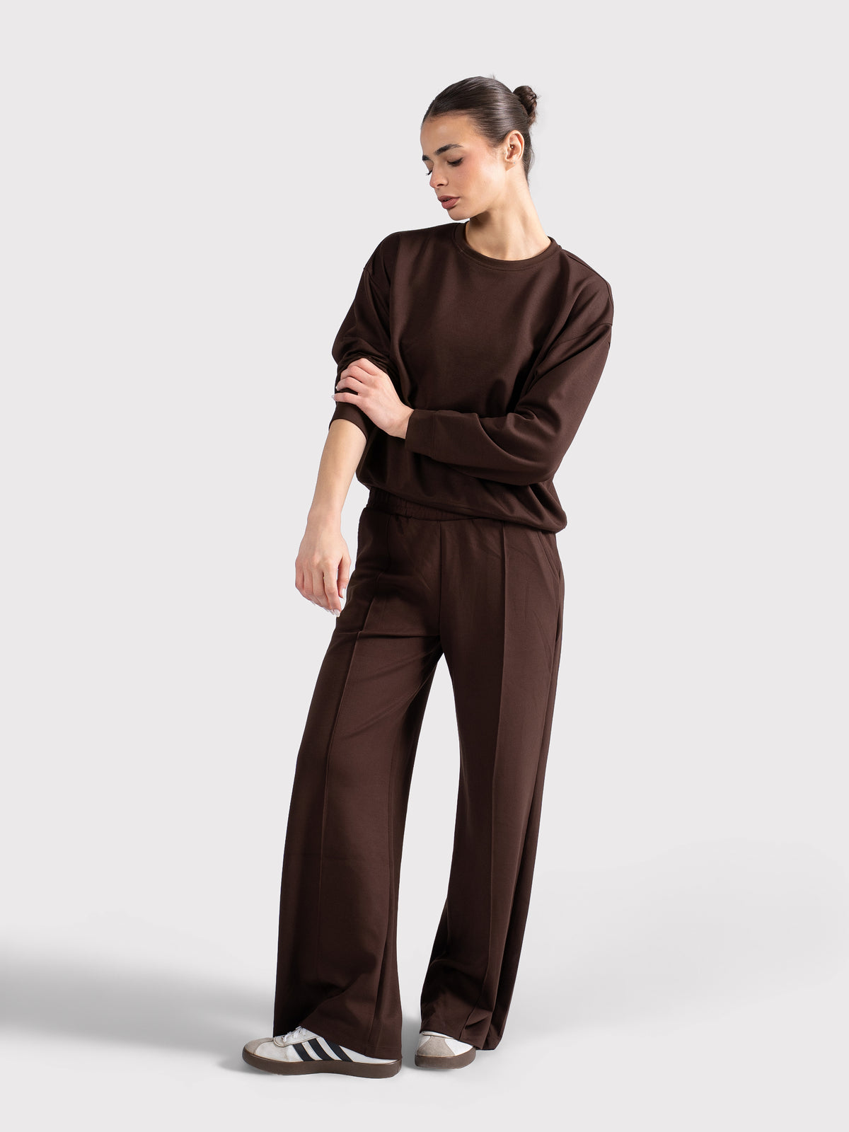 BREATHABLE CREWNECK BROWN