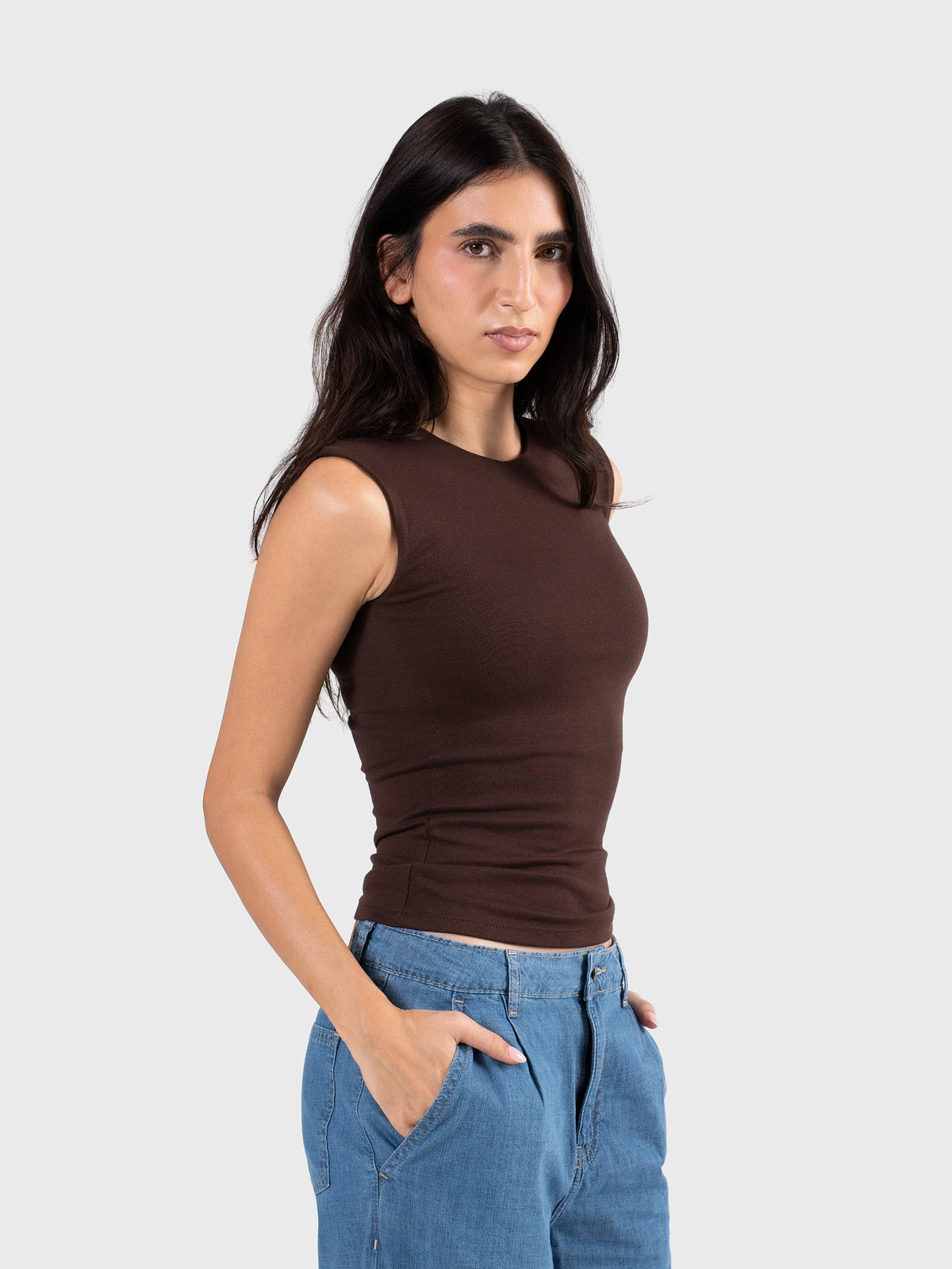 BROWN 3