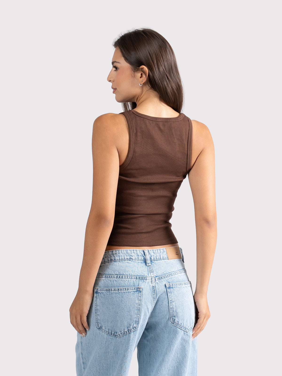 U-SHAPED TANK TOP BROWN
