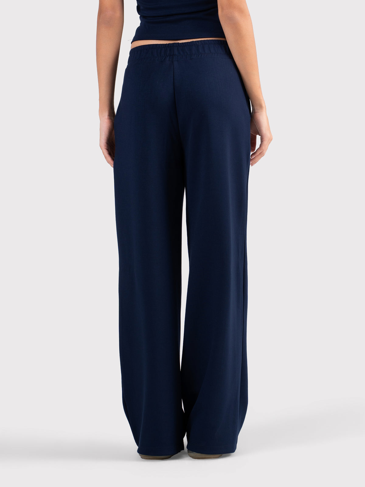 BREATHABLE WIDE LEG PANTS NAVY
