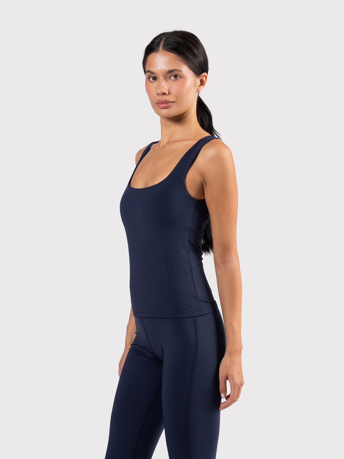 MOVE TANK TOP NAVY