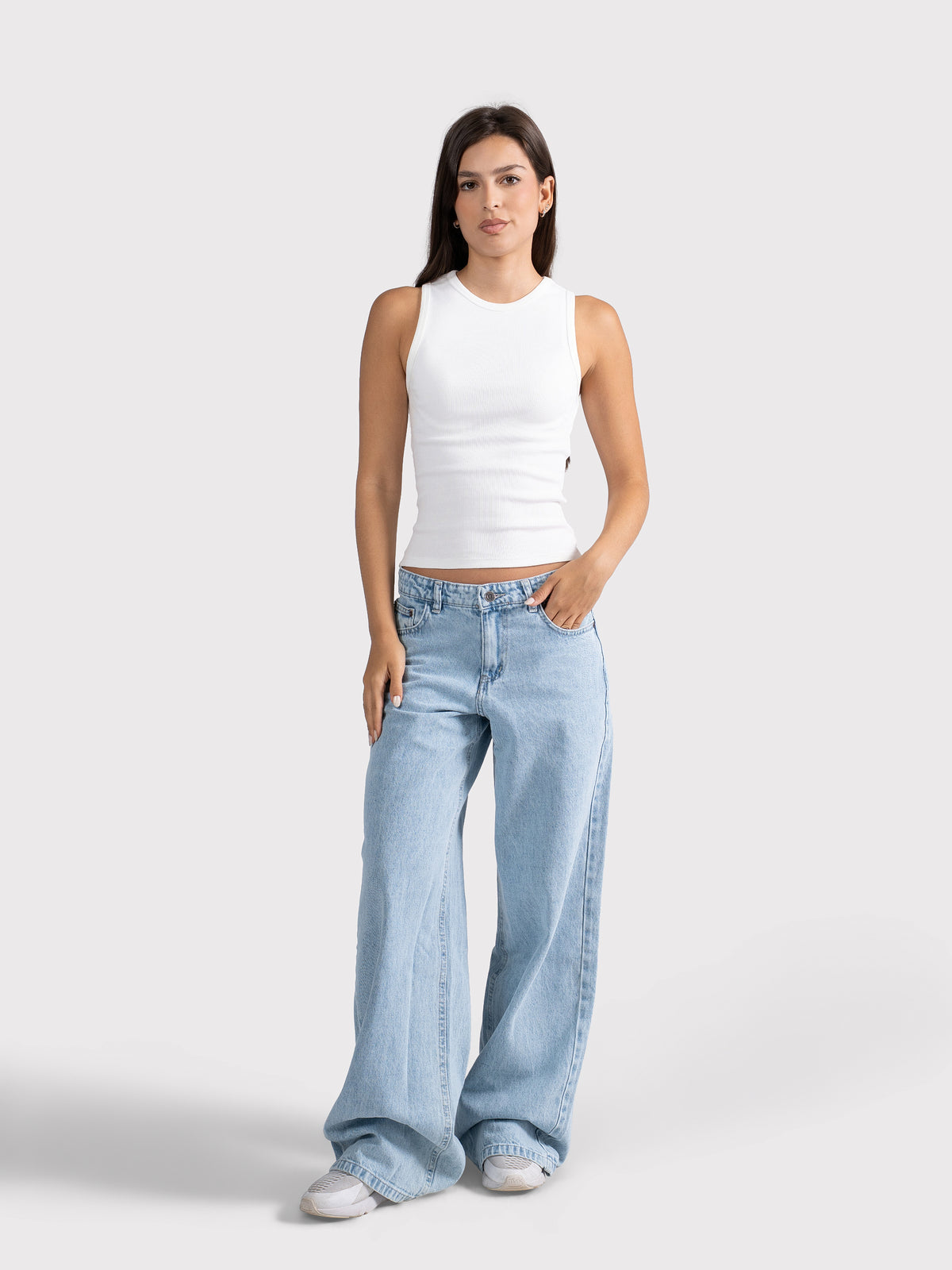 CREWNECK TANK TOP WHITE