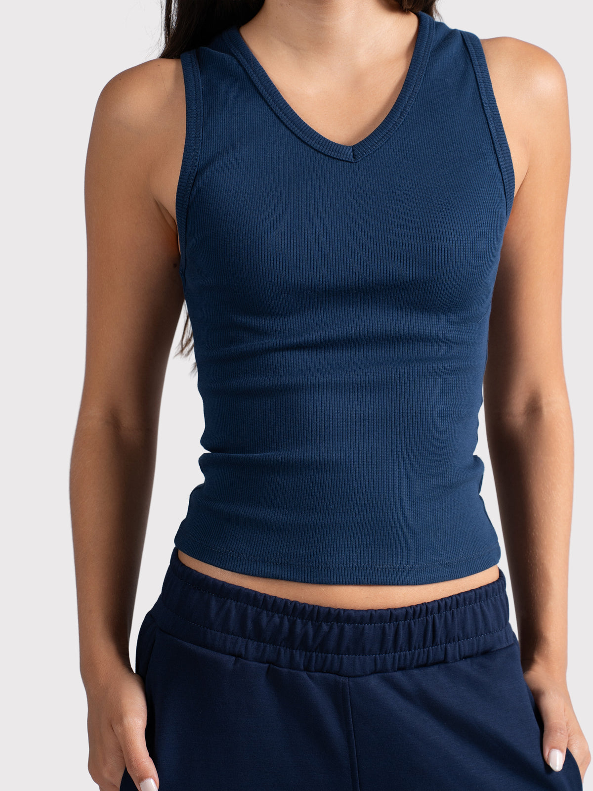 V-NECK TANK TOP NAVY