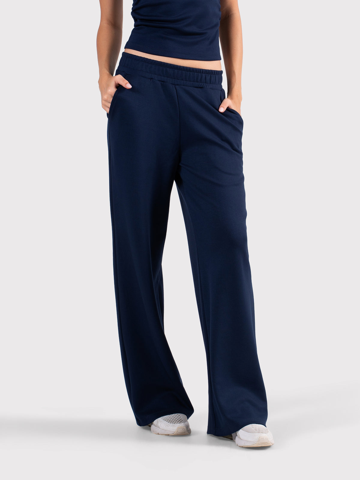 BREATHABLE WIDE LEG PANTS NAVY