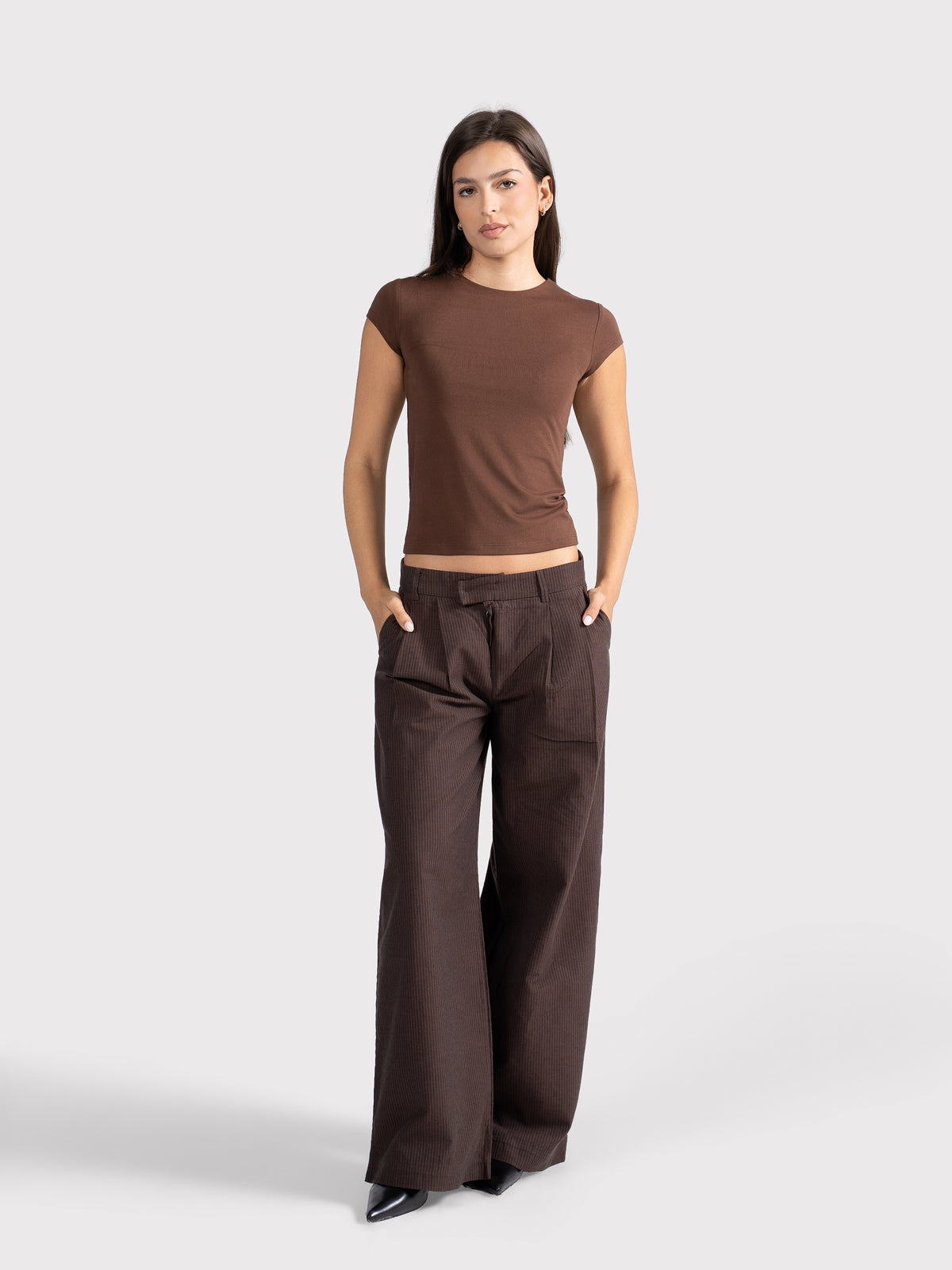 MICROFIBER BASIC SHORT SLEEVE TOP BROWN