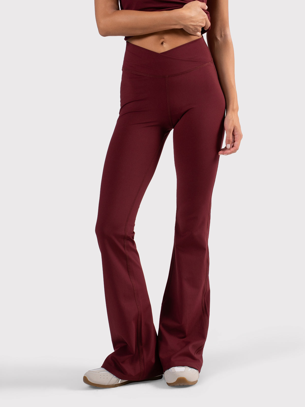 MOVE CROSSOVER YOGA PANTS BURGUNDY